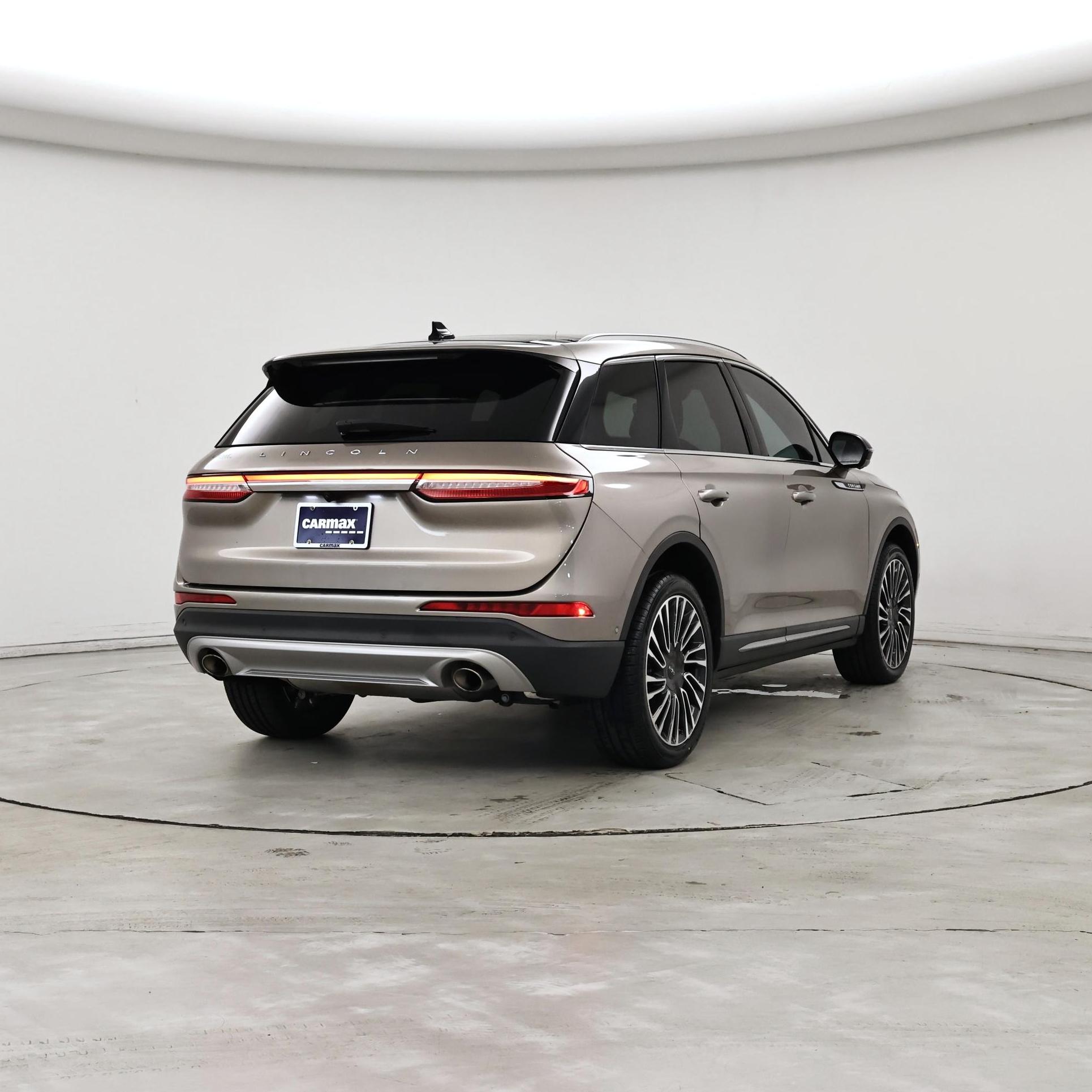 Thumbnail: 2021 Lincoln Corsair - 8