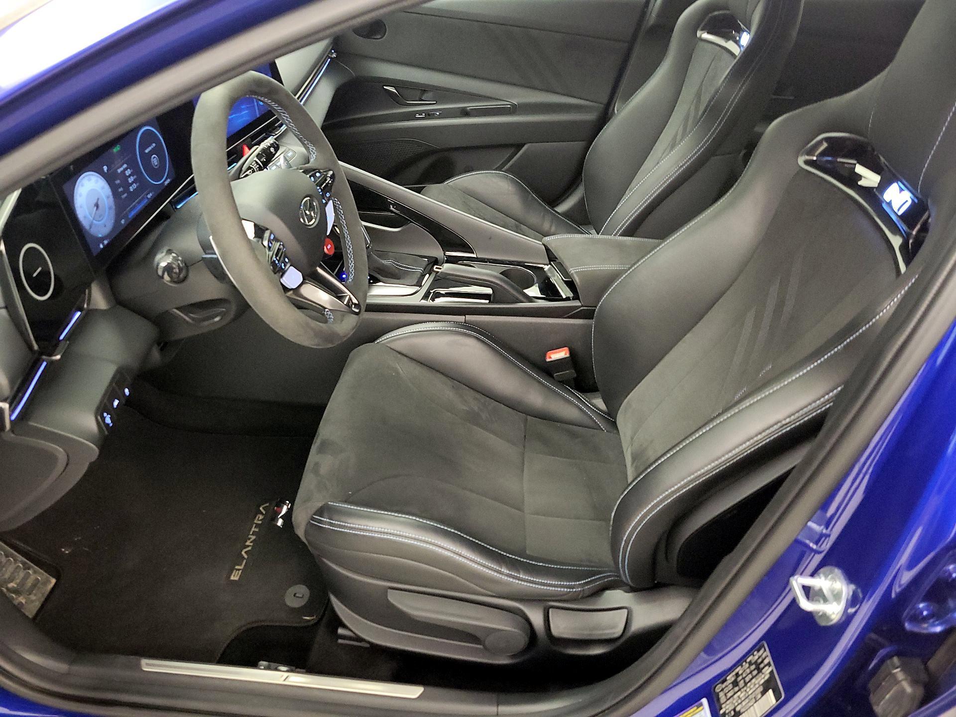 Thumbnail: 2023 Hyundai Elantra - 11