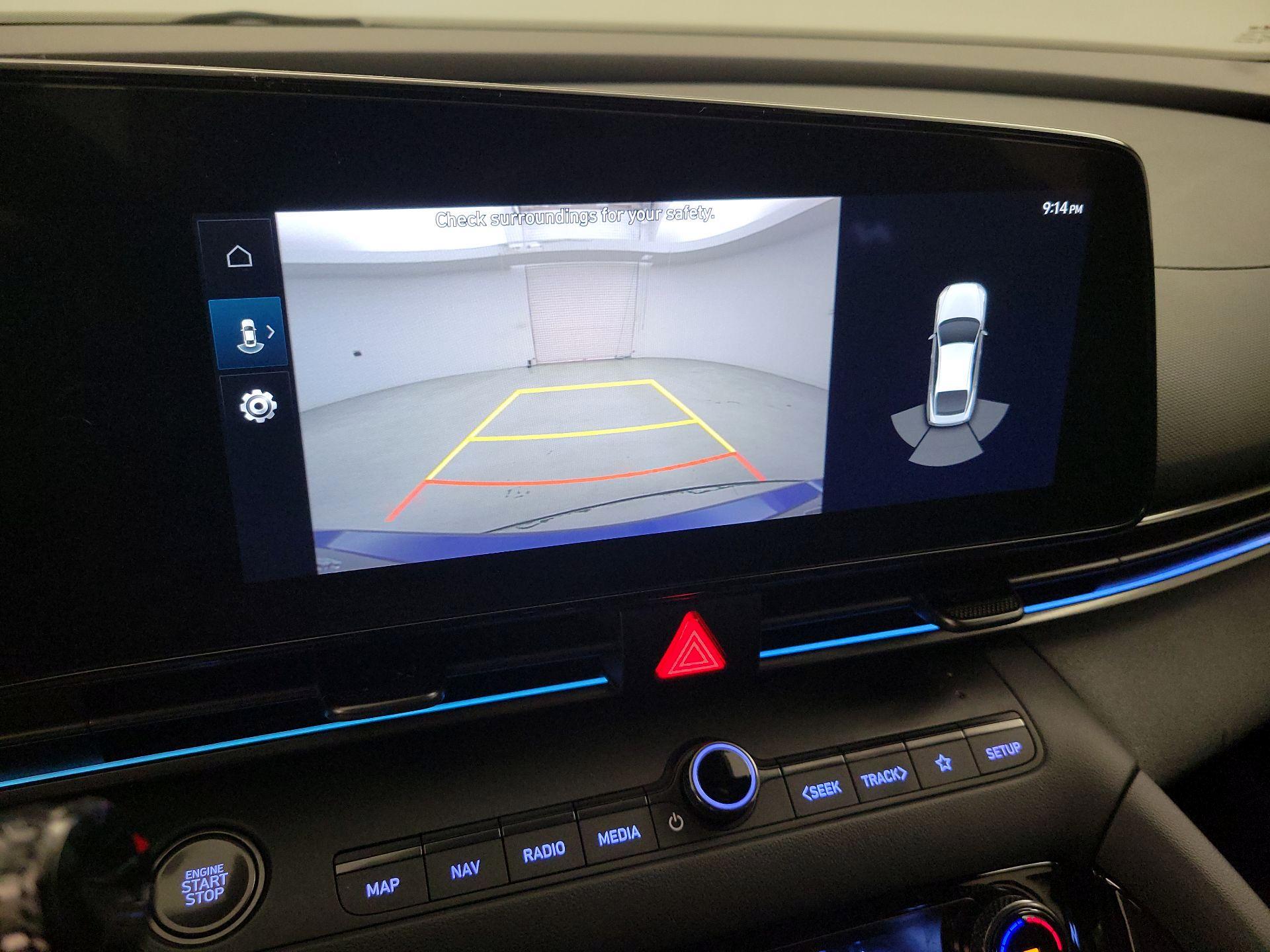 Thumbnail: 2023 Hyundai Elantra - 15