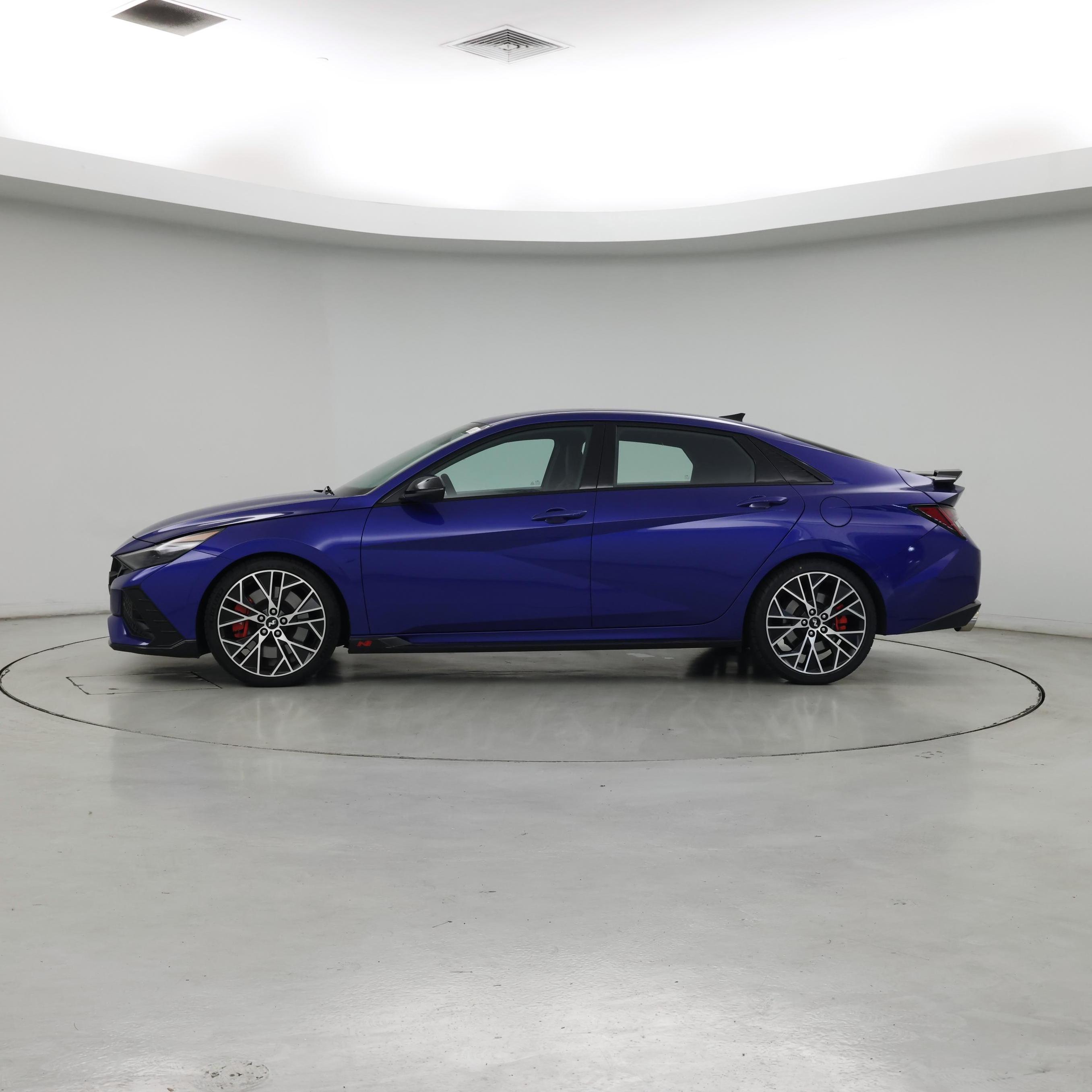 Thumbnail: 2023 Hyundai Elantra - 3