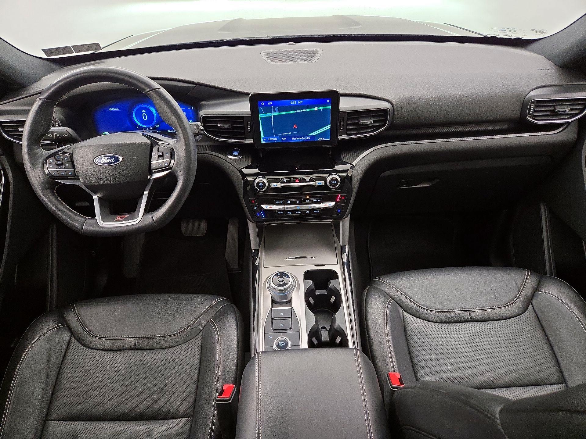 Thumbnail: 2022 Ford Explorer - 9