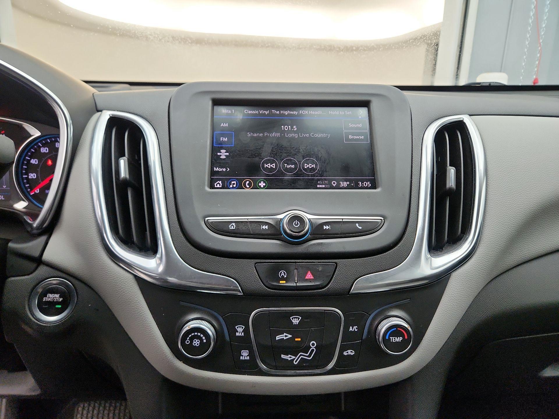 Thumbnail: 2022 Chevrolet Equinox - 15