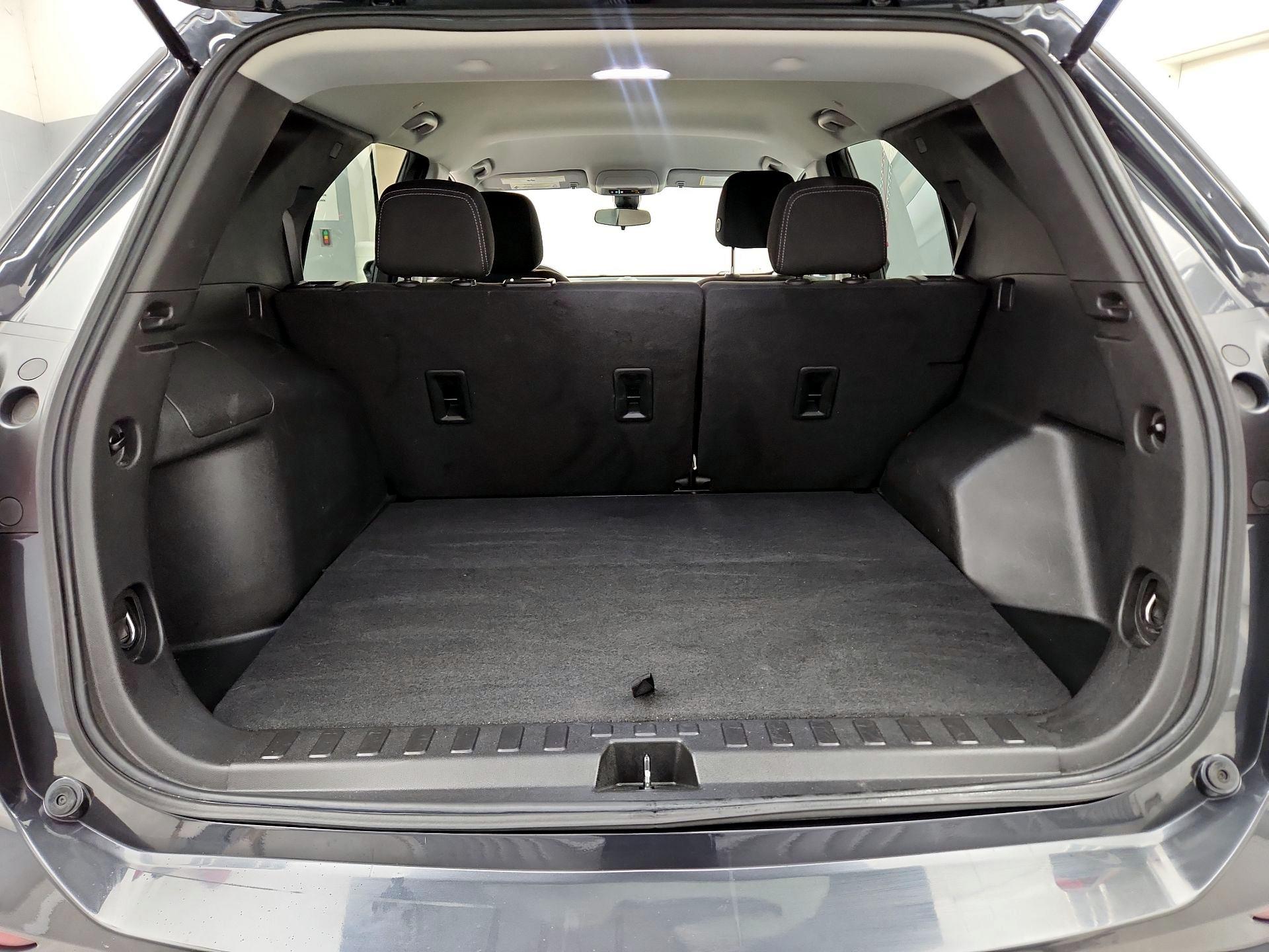 Thumbnail: 2022 Chevrolet Equinox - 20