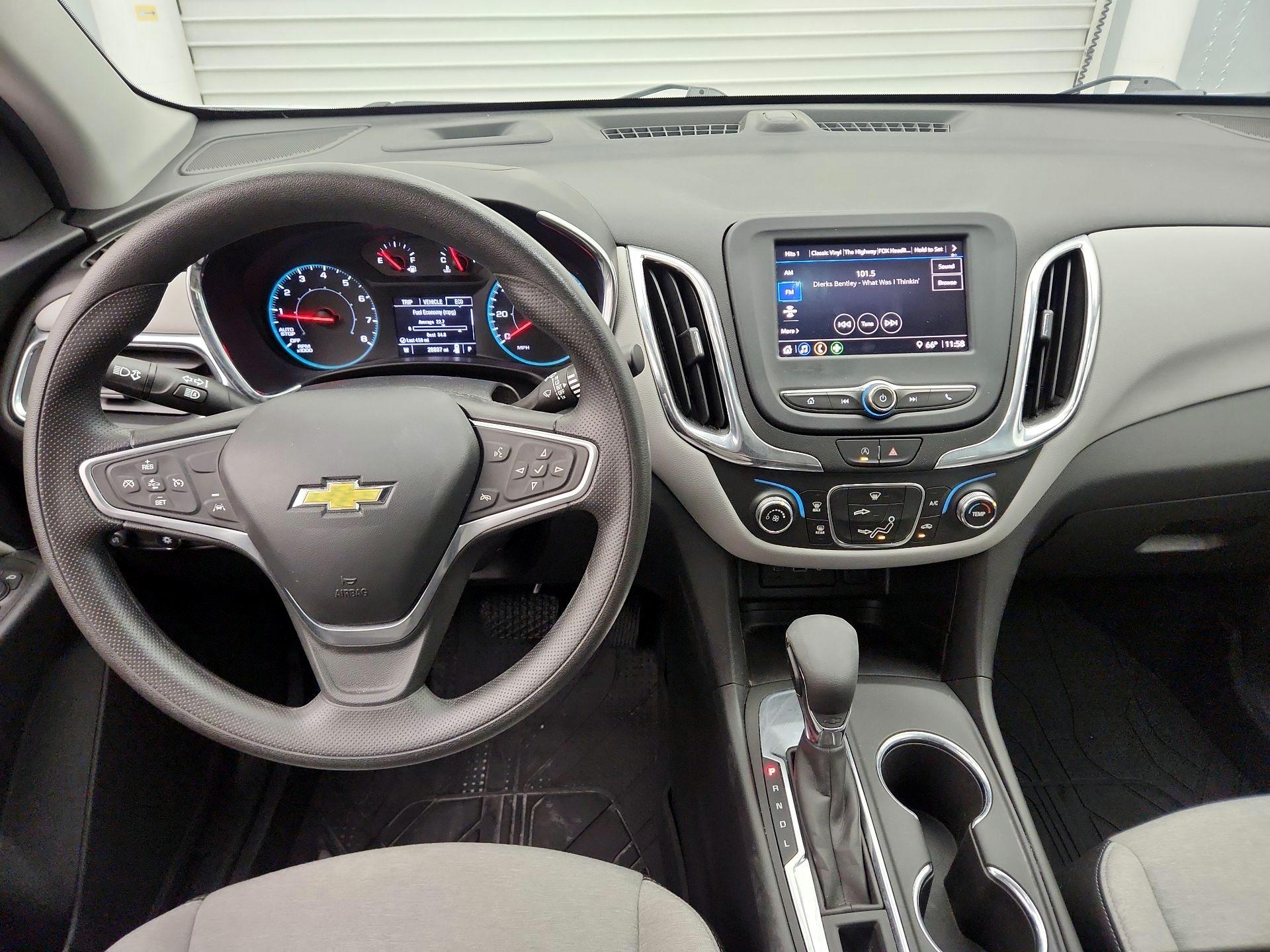 Thumbnail: 2022 Chevrolet Equinox - 9