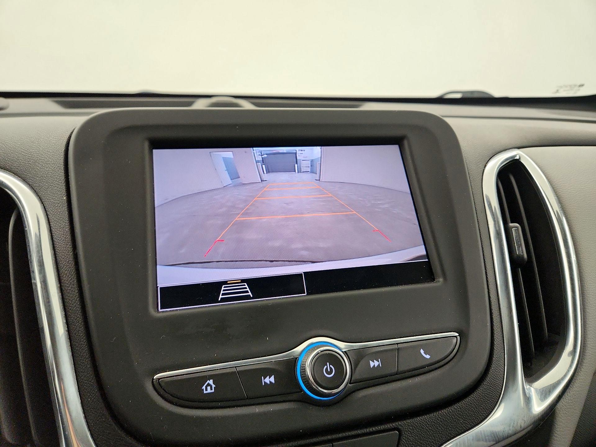 Thumbnail: 2022 Chevrolet Equinox - 14