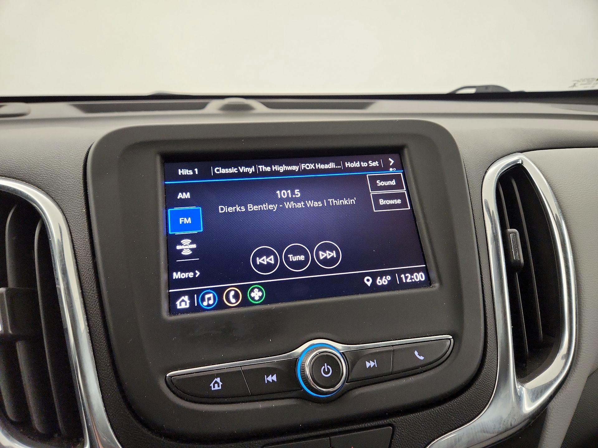 Thumbnail: 2022 Chevrolet Equinox - 15