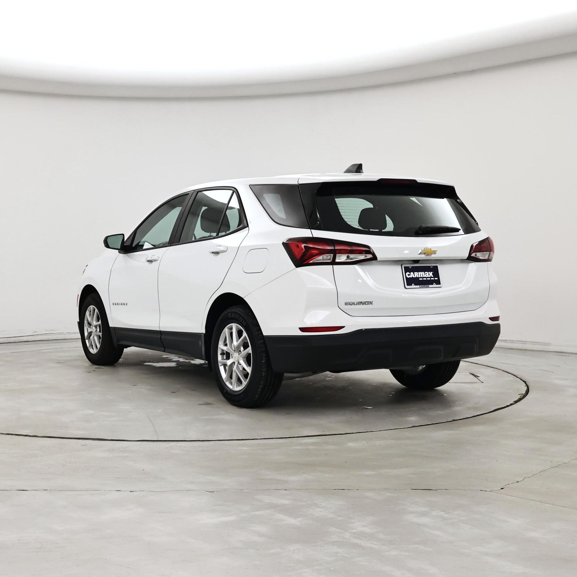 Thumbnail: 2022 Chevrolet Equinox - 2