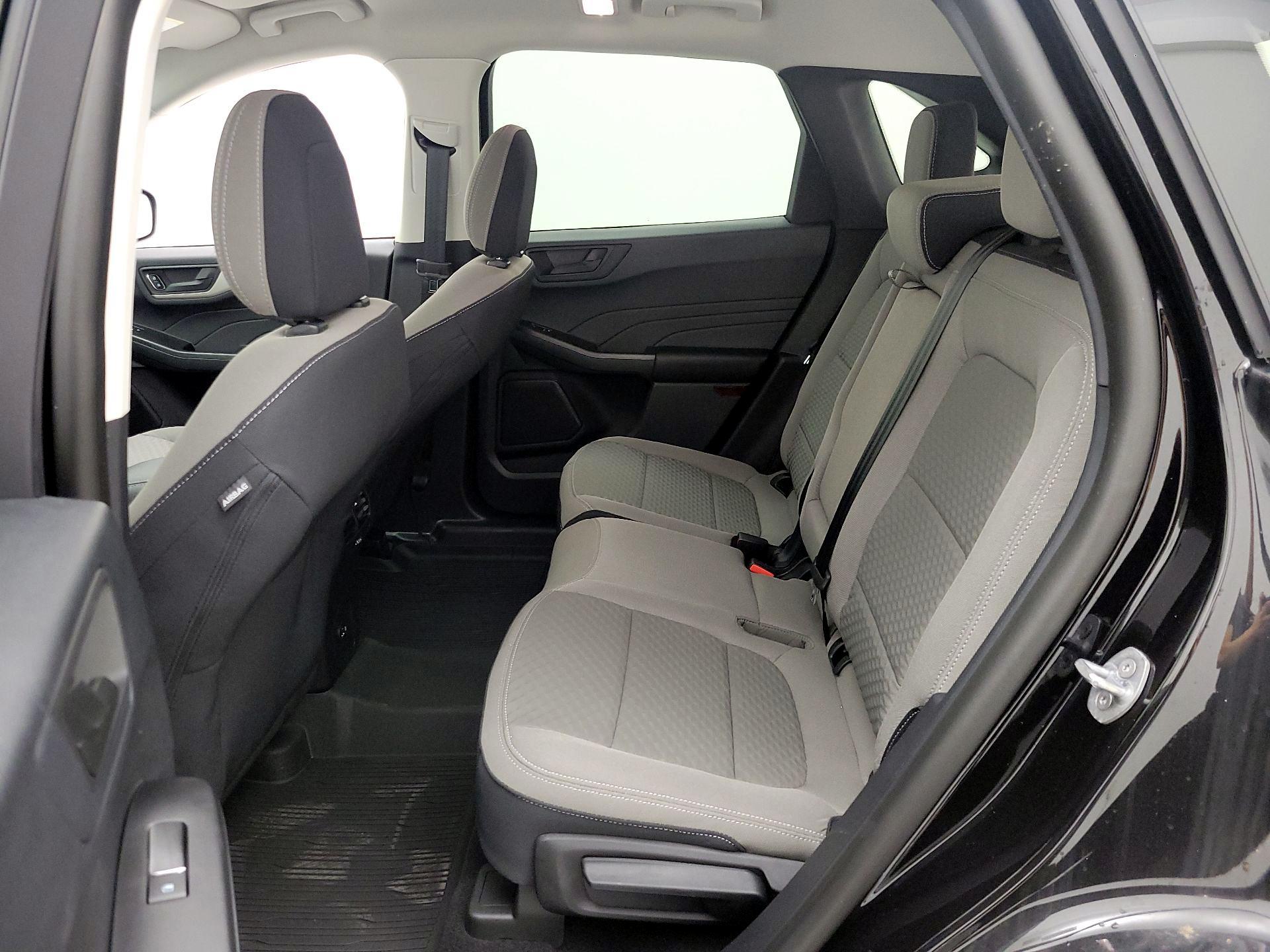 Thumbnail: 2022 Ford Escape - 20