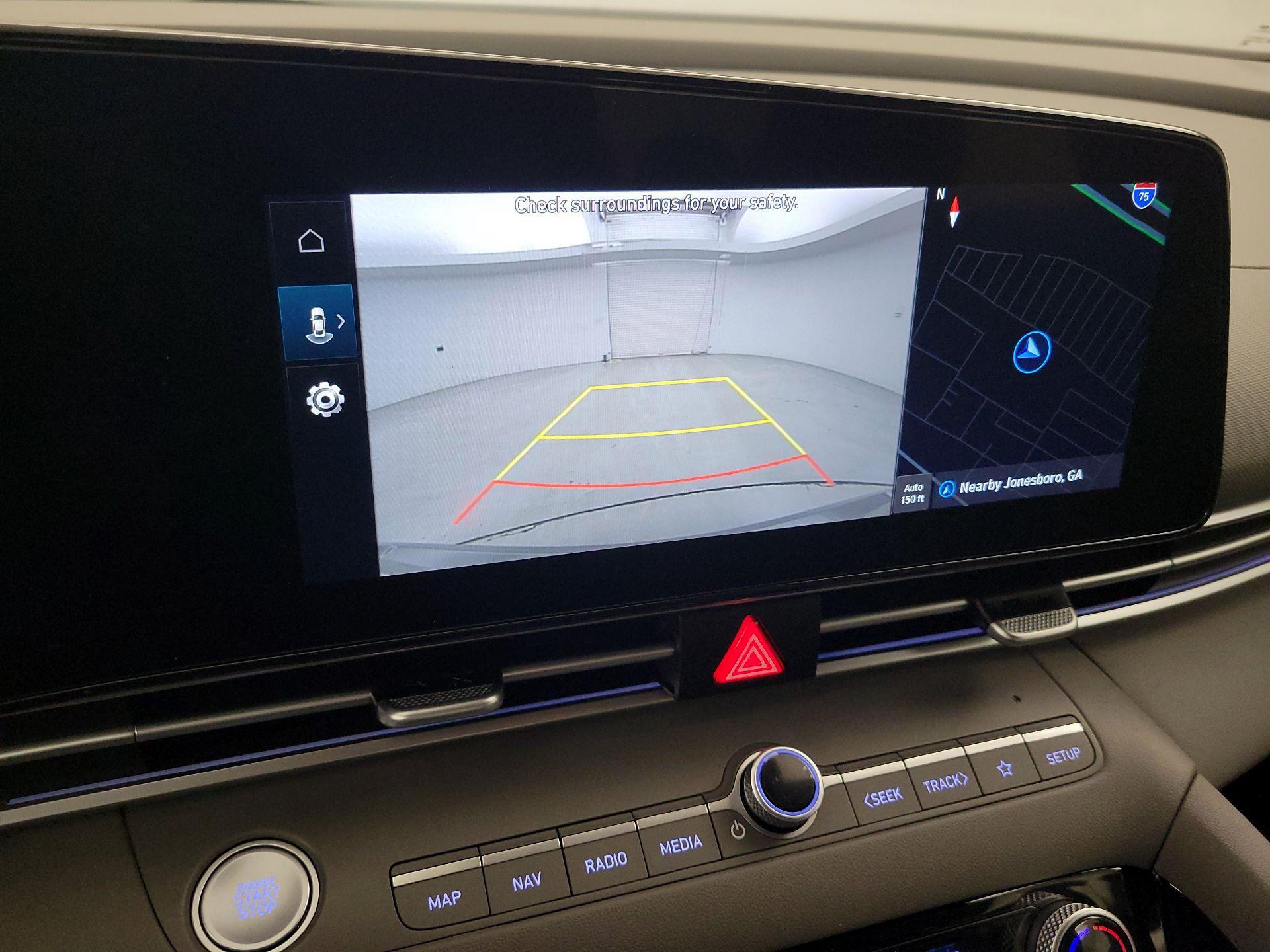 Thumbnail: 2025 Hyundai Elantra - 15