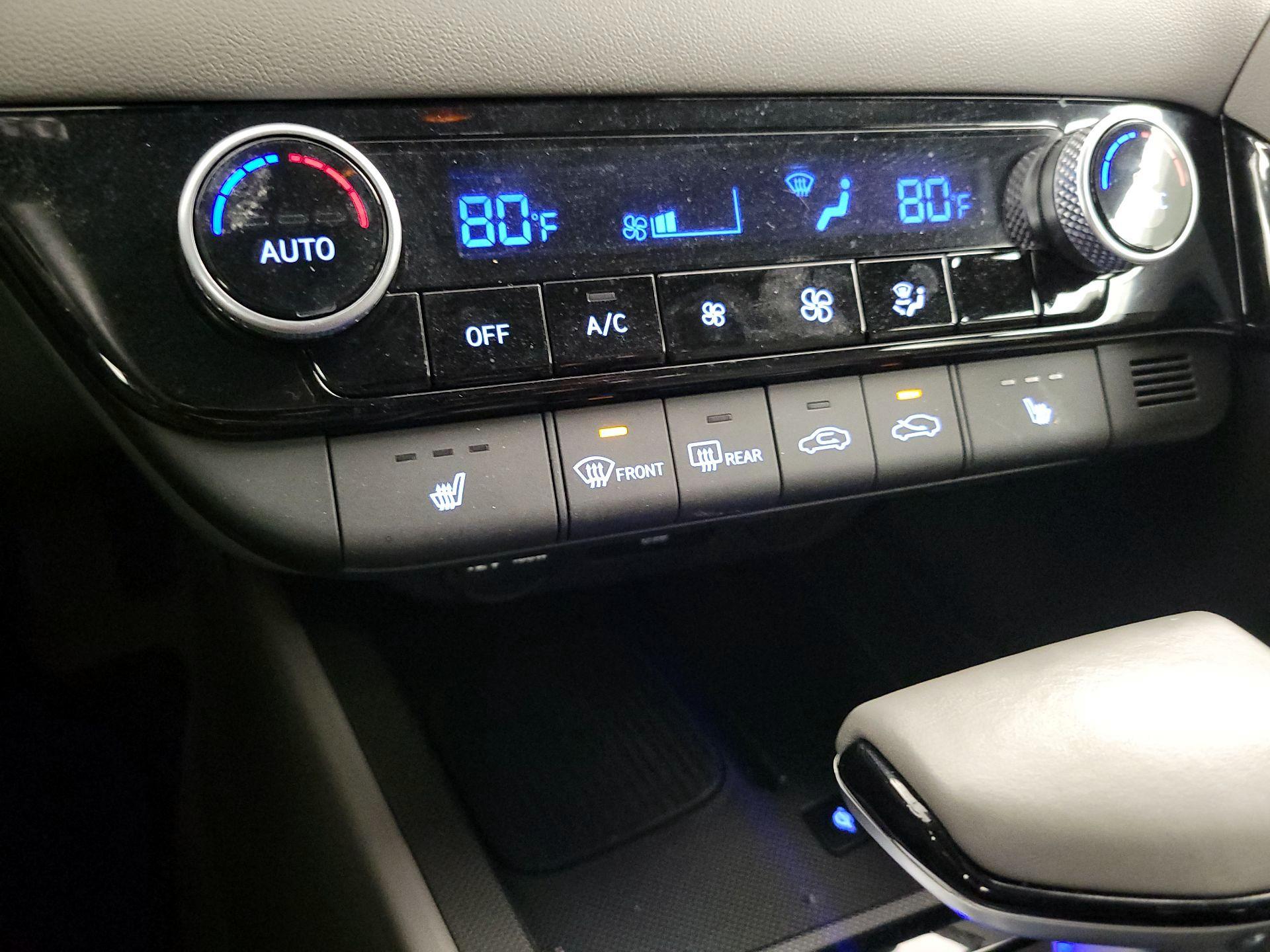 Thumbnail: 2025 Hyundai Elantra - 17