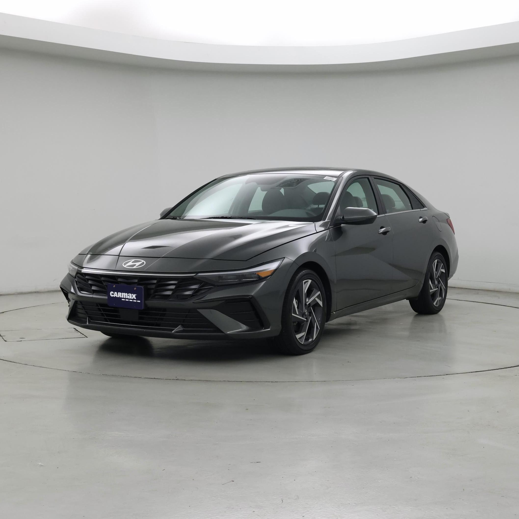 Thumbnail: 2025 Hyundai Elantra - 4