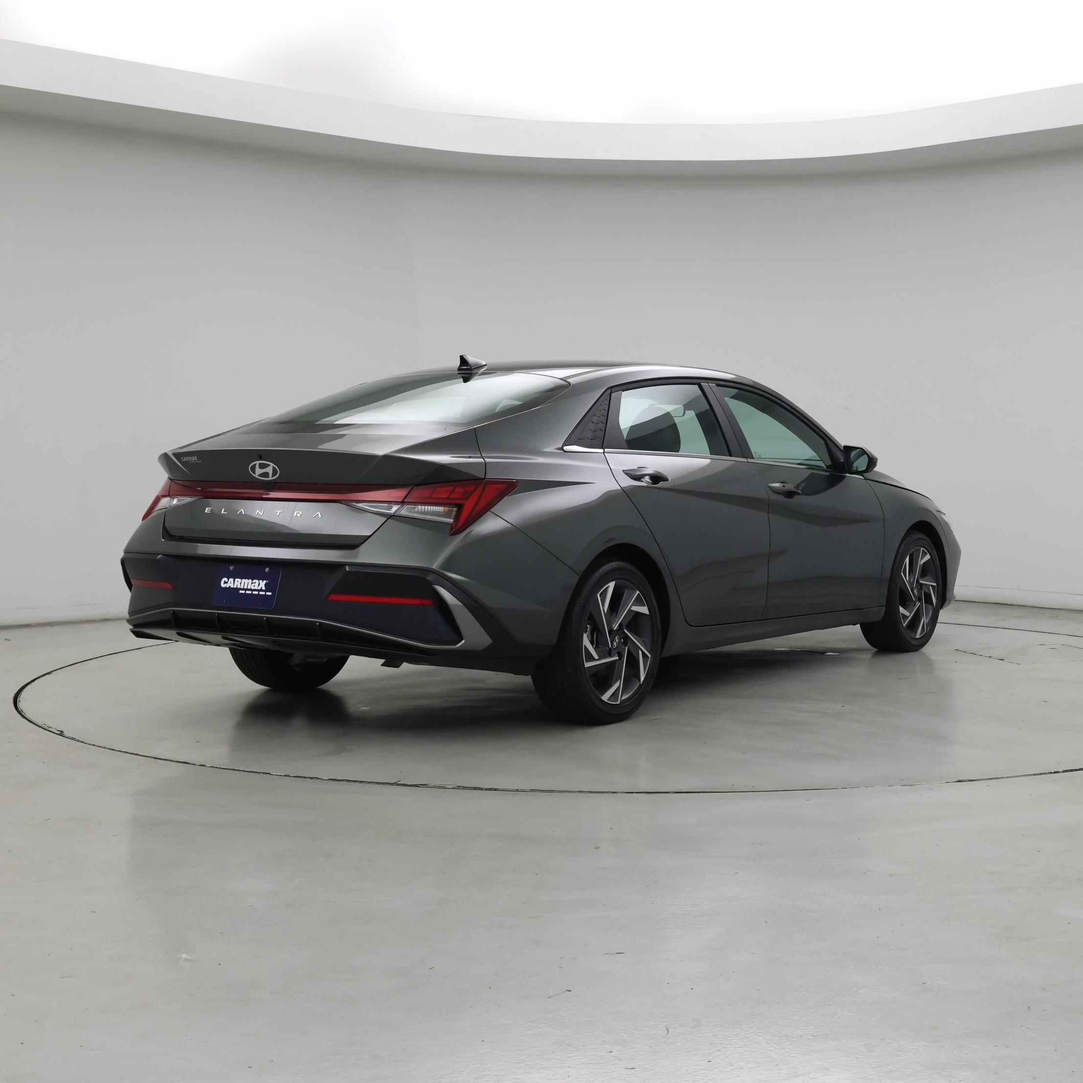 Thumbnail: 2025 Hyundai Elantra - 8