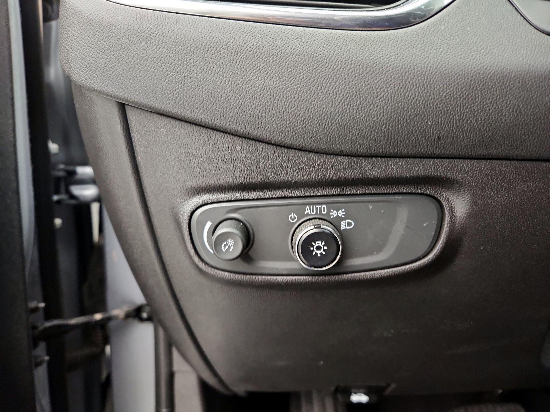 Thumbnail: 2023 Chevrolet Equinox - 13