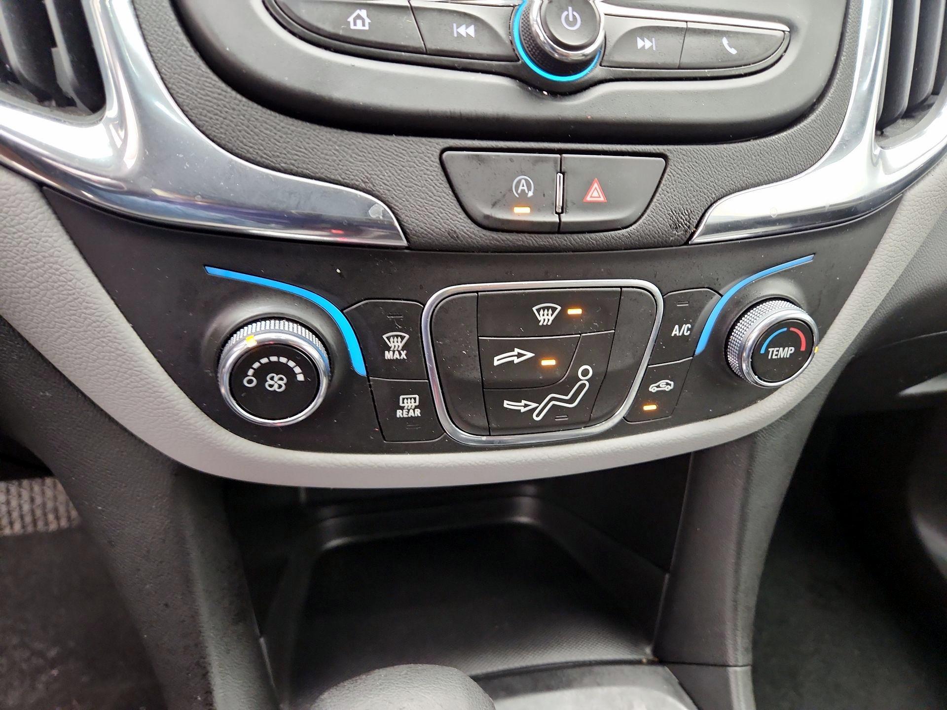 Thumbnail: 2023 Chevrolet Equinox - 16