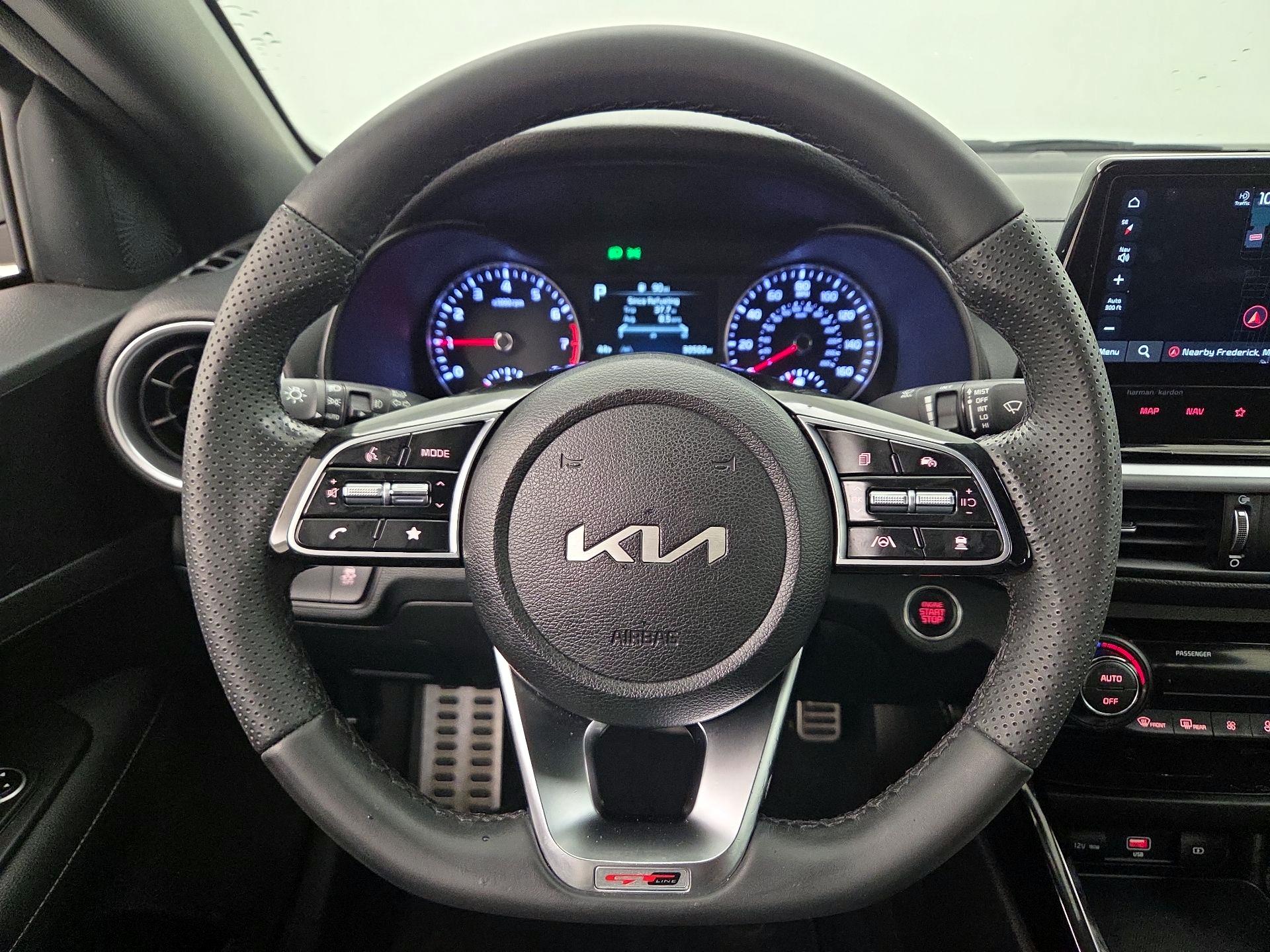 Thumbnail: 2023 Kia Forte - 10