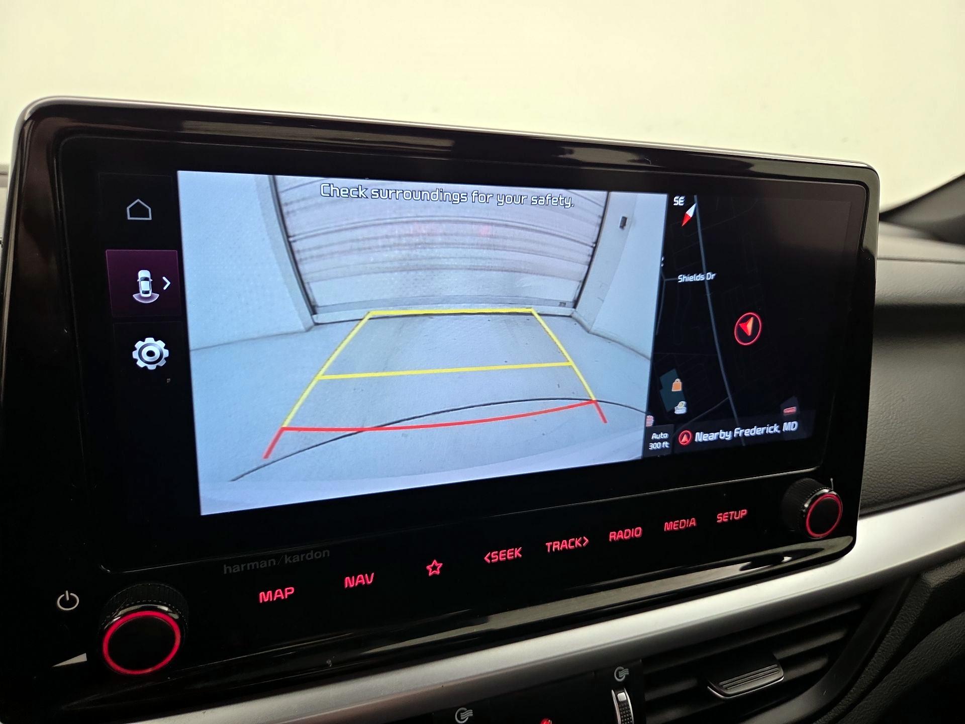 Thumbnail: 2023 Kia Forte - 15