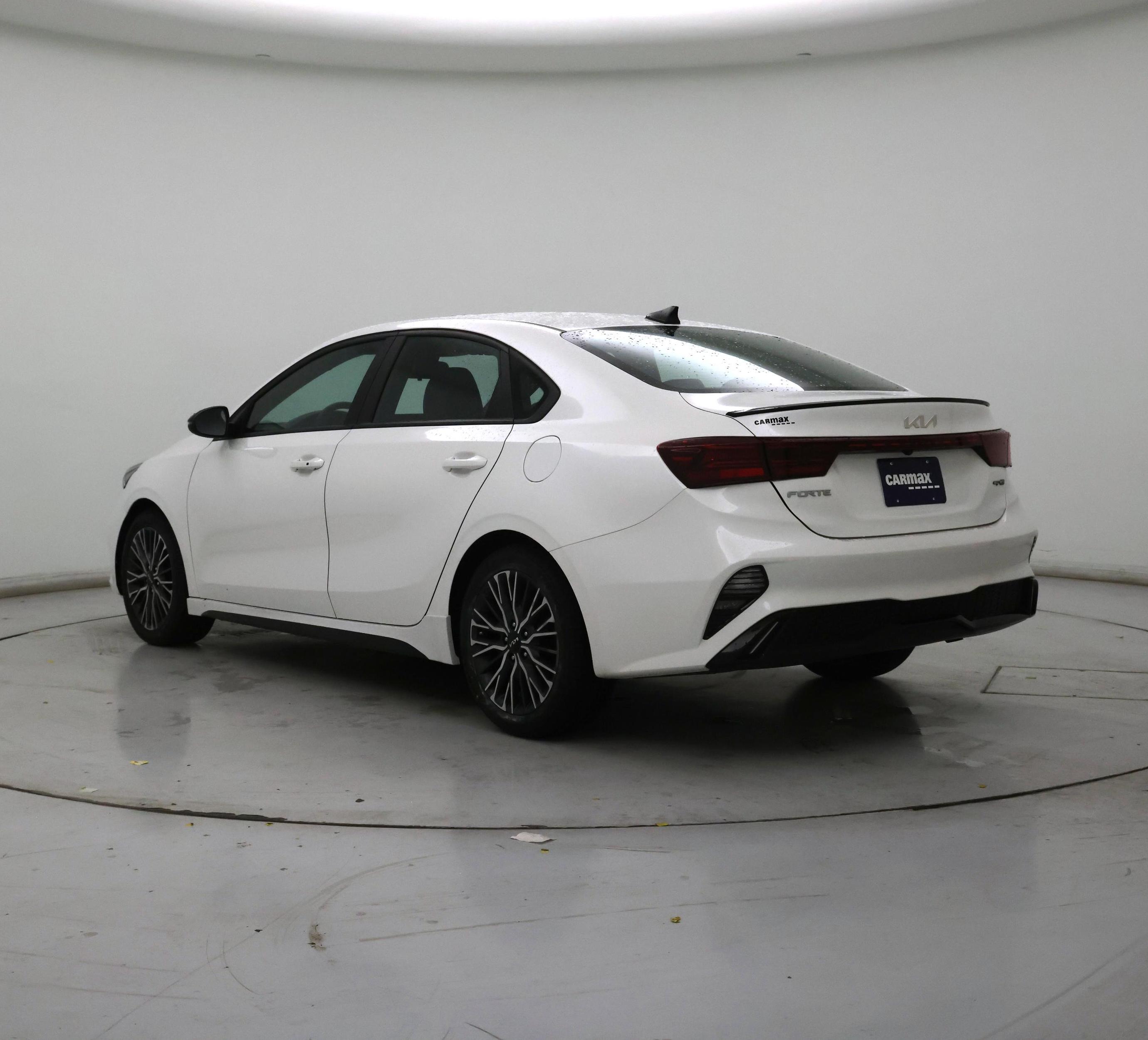 Thumbnail: 2023 Kia Forte - 2