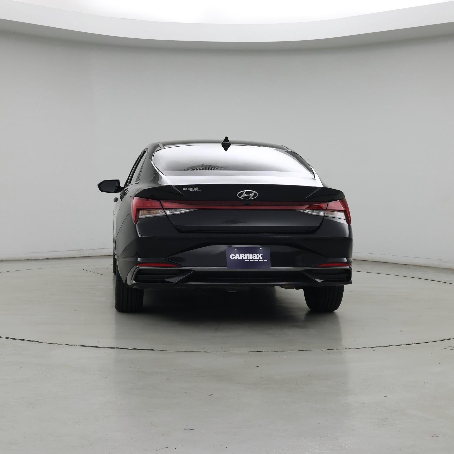 Thumbnail: 2023 Hyundai Elantra - 6