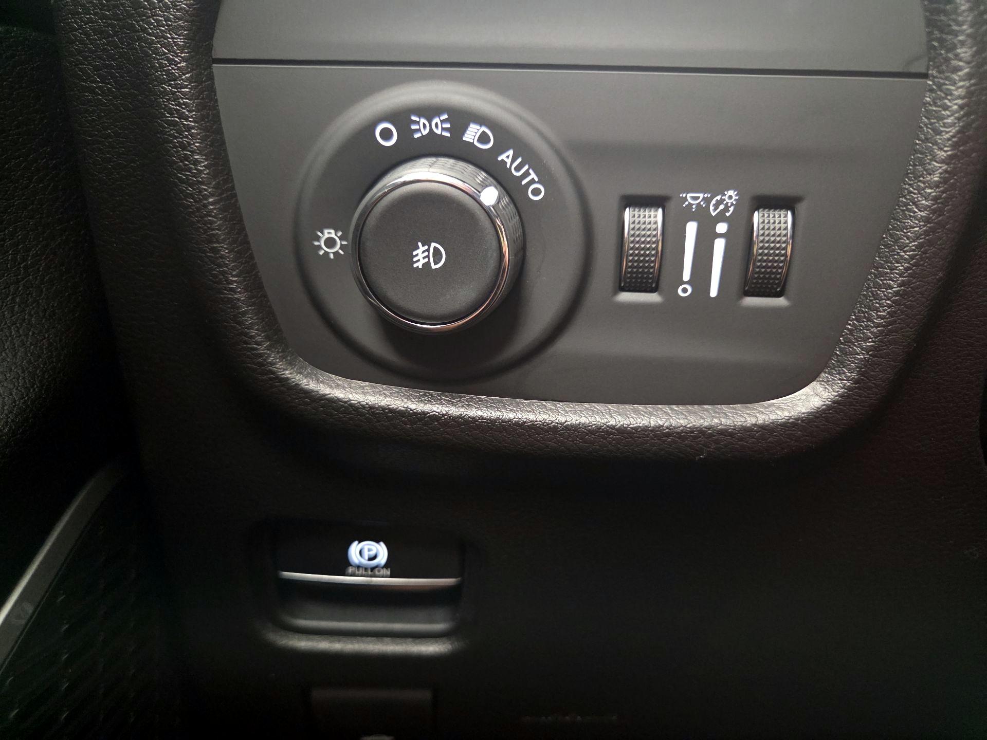 Thumbnail: 2021 Jeep Grand Cherokee L - 13