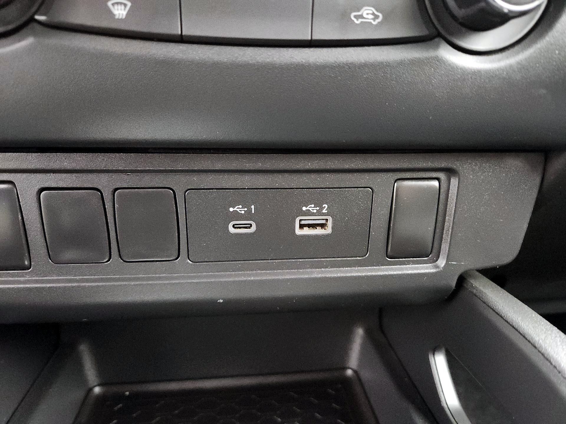 Thumbnail: 2022 Nissan Frontier - 18