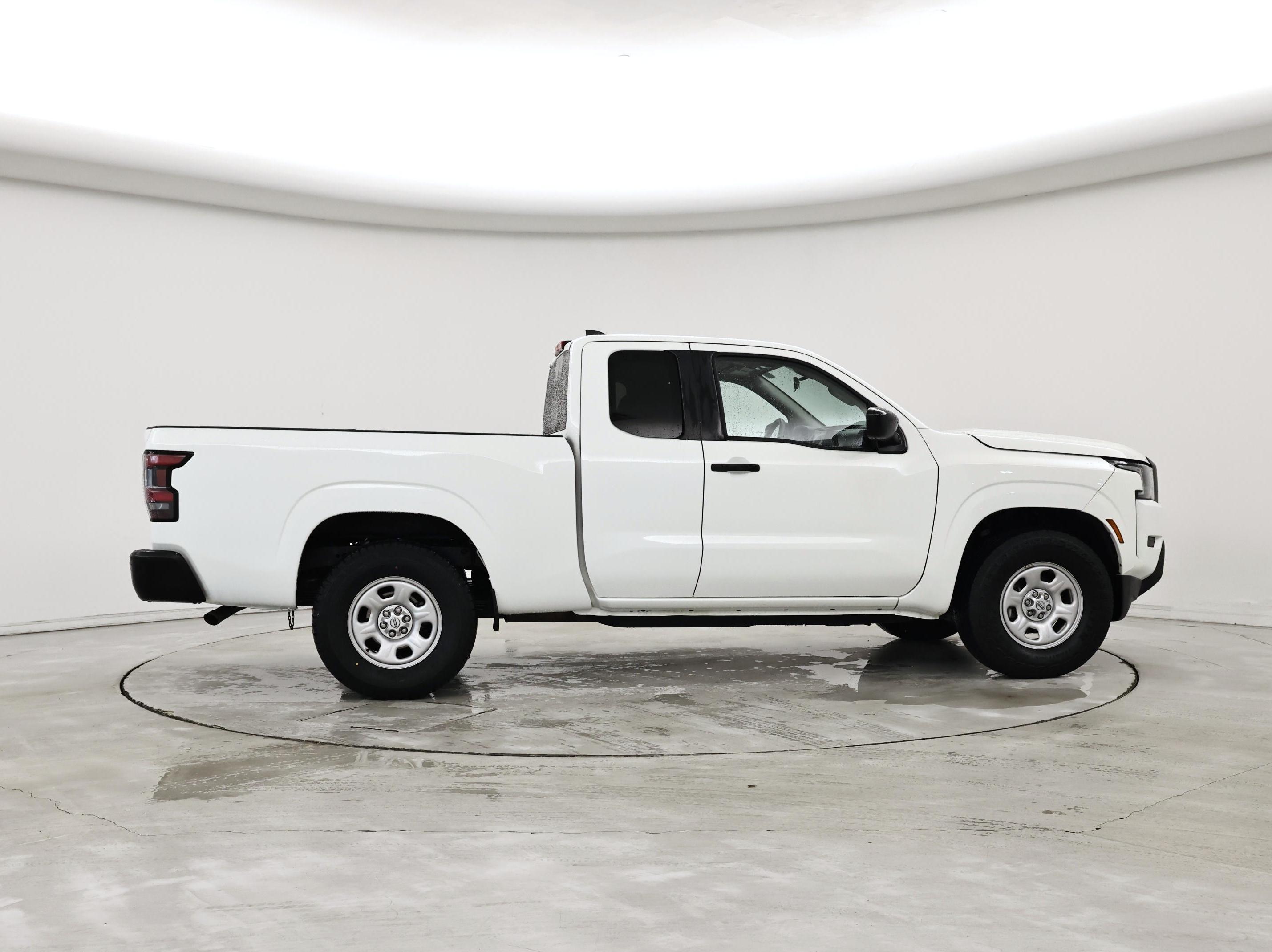 Thumbnail: 2022 Nissan Frontier - 7