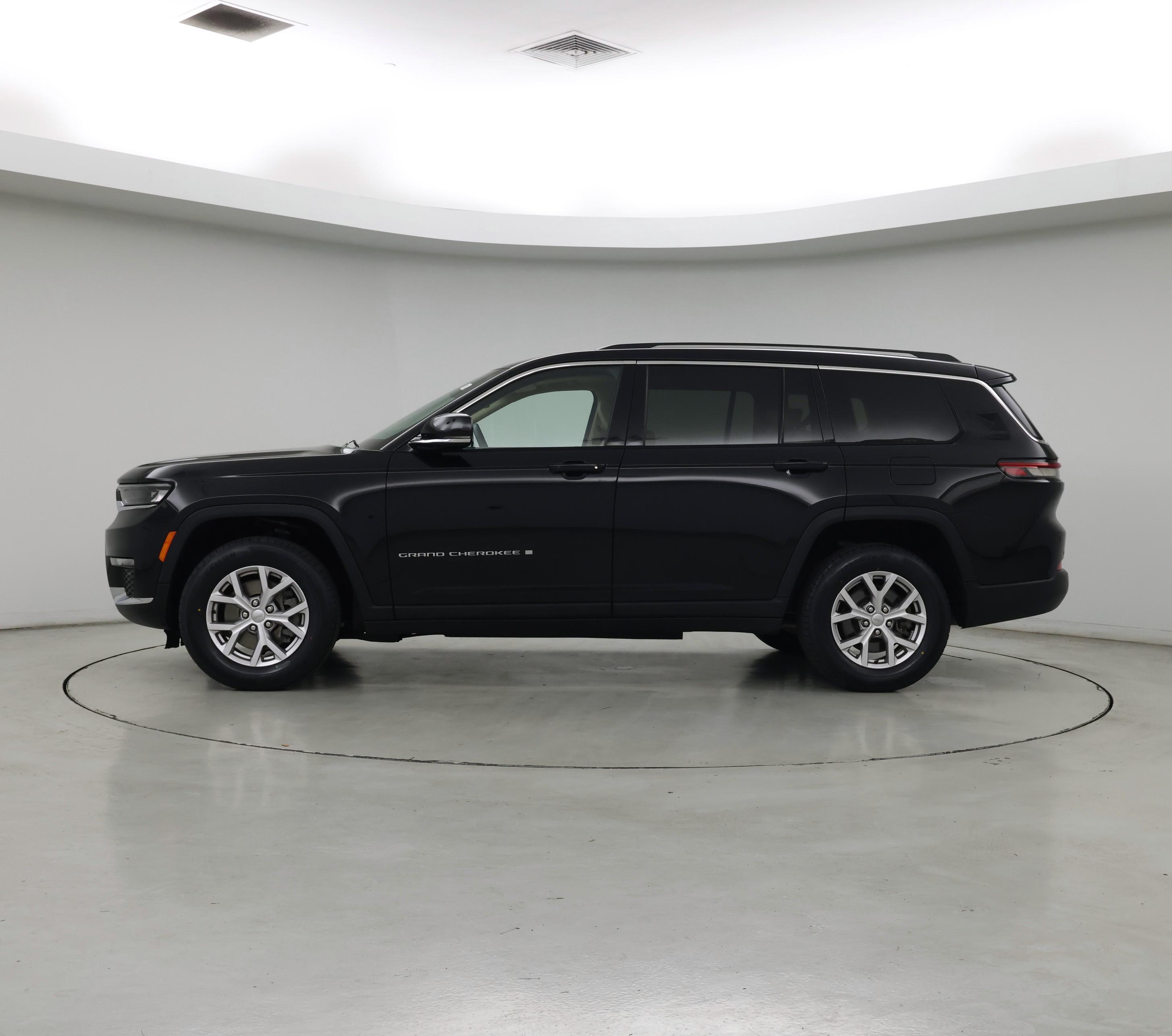 Thumbnail: 2022 Jeep Grand Cherokee L - 3