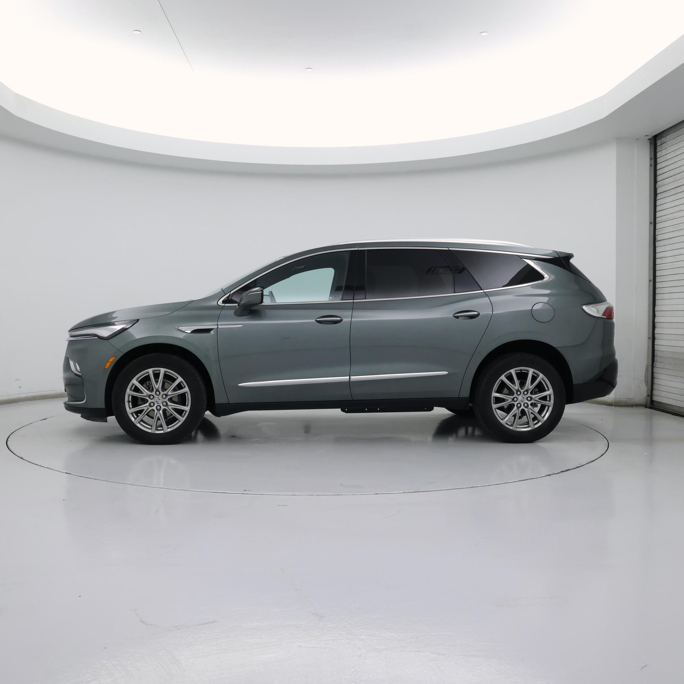 Thumbnail: 2023 Buick Enclave - 3