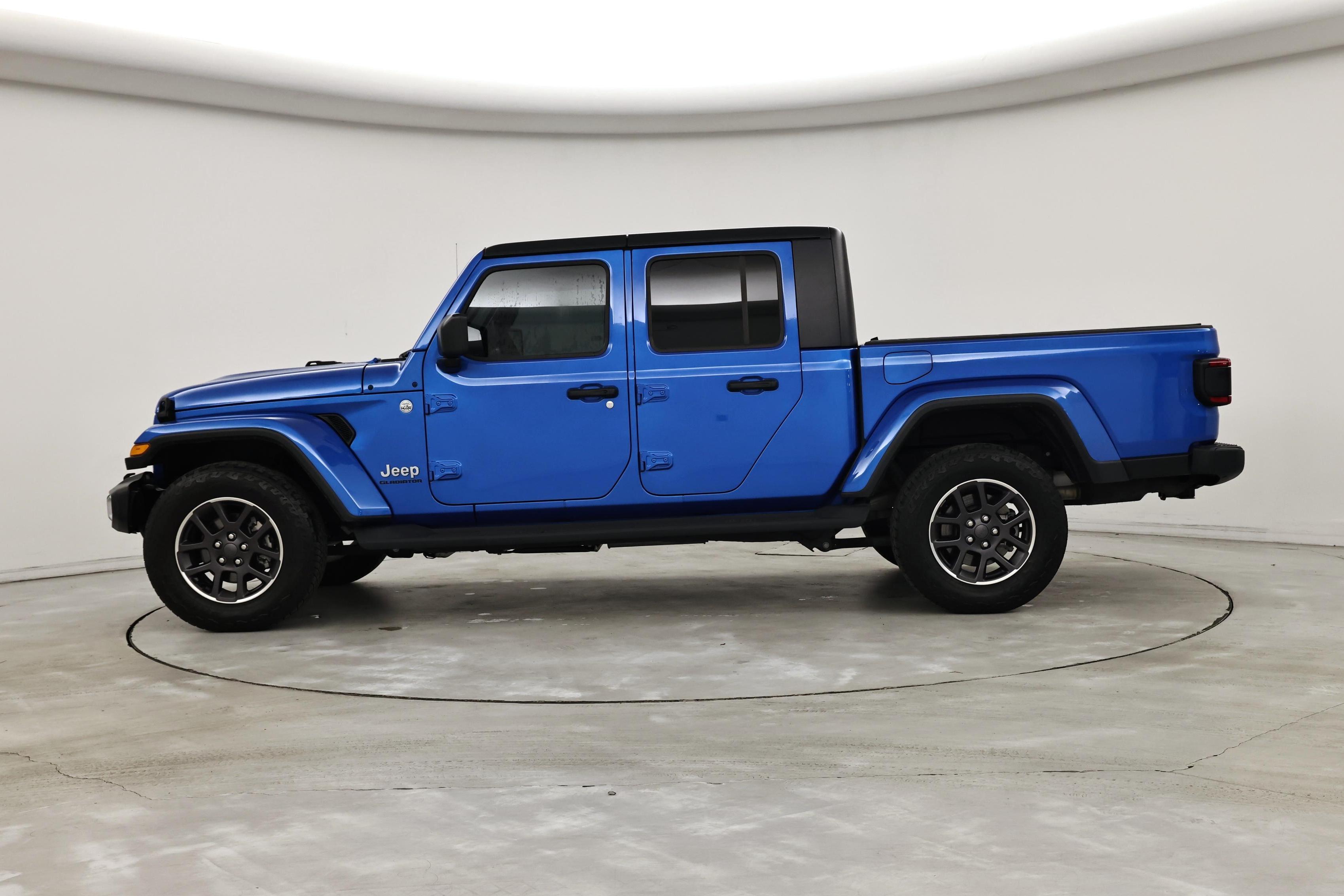 Thumbnail: 2021 Jeep Gladiator - 3