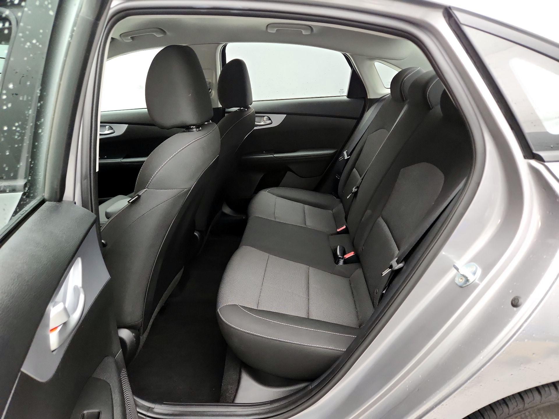 Thumbnail: 2023 Kia Forte - 19