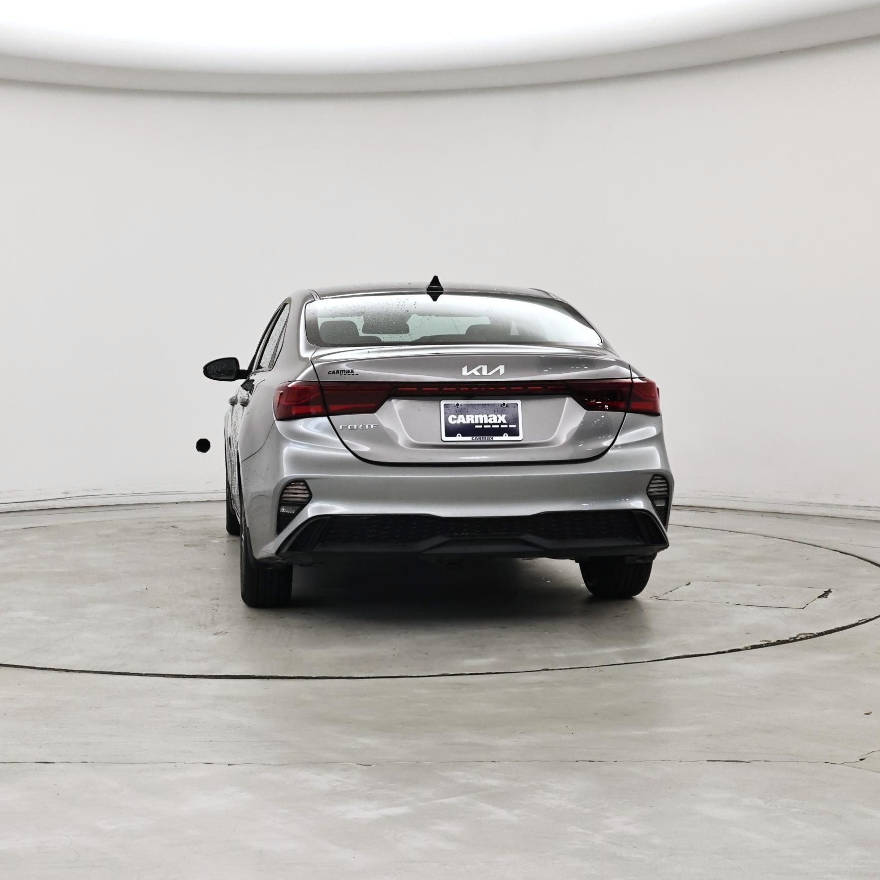 Thumbnail: 2023 Kia Forte - 6