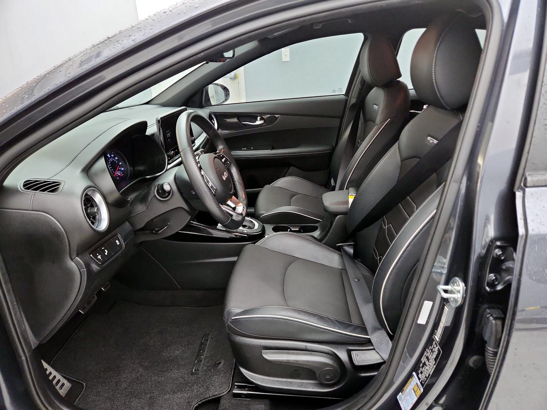 Thumbnail: 2023 Kia Forte - 11