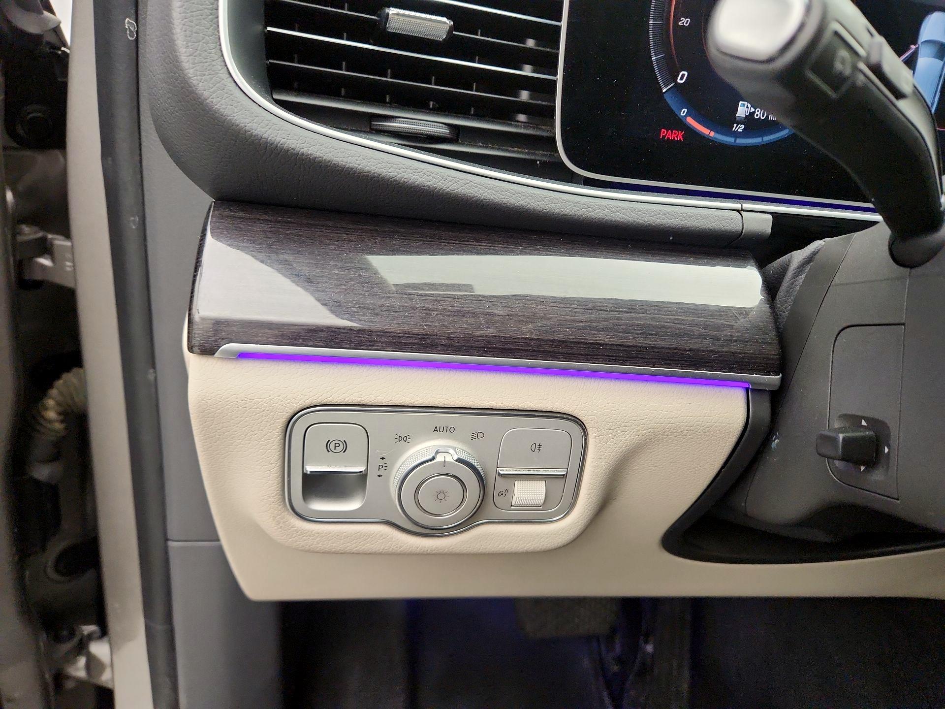 Thumbnail: 2020 Mercedes-Benz GLE - 13