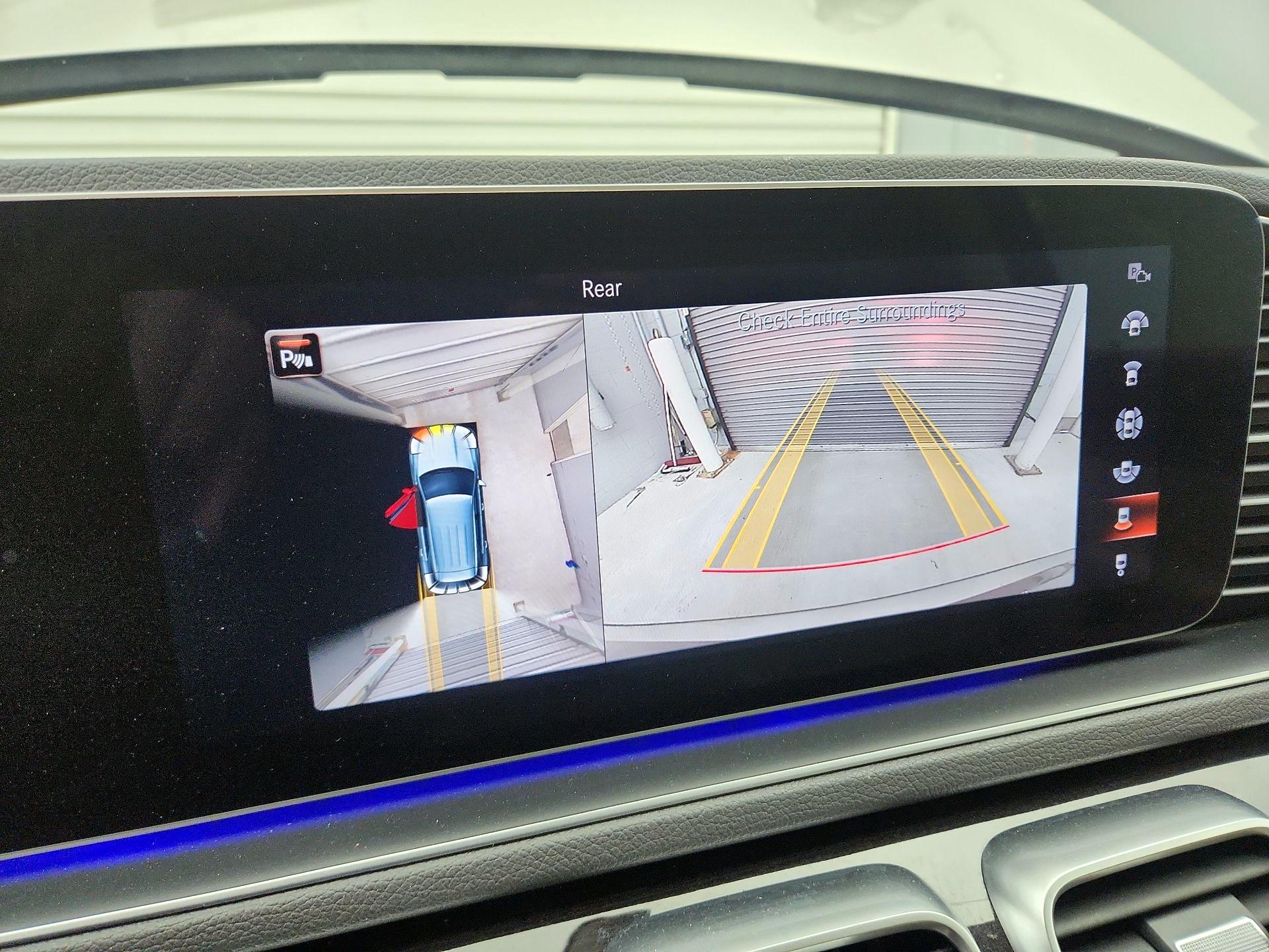 Thumbnail: 2020 Mercedes-Benz GLE - 15