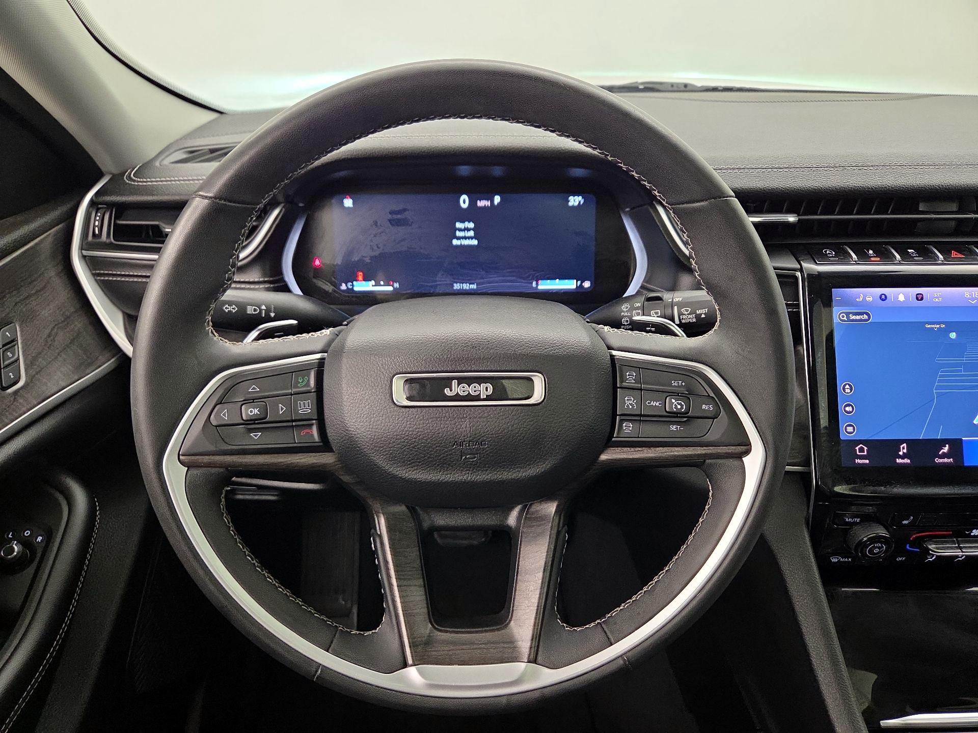 Thumbnail: 2023 Jeep Grand Cherokee L - 10