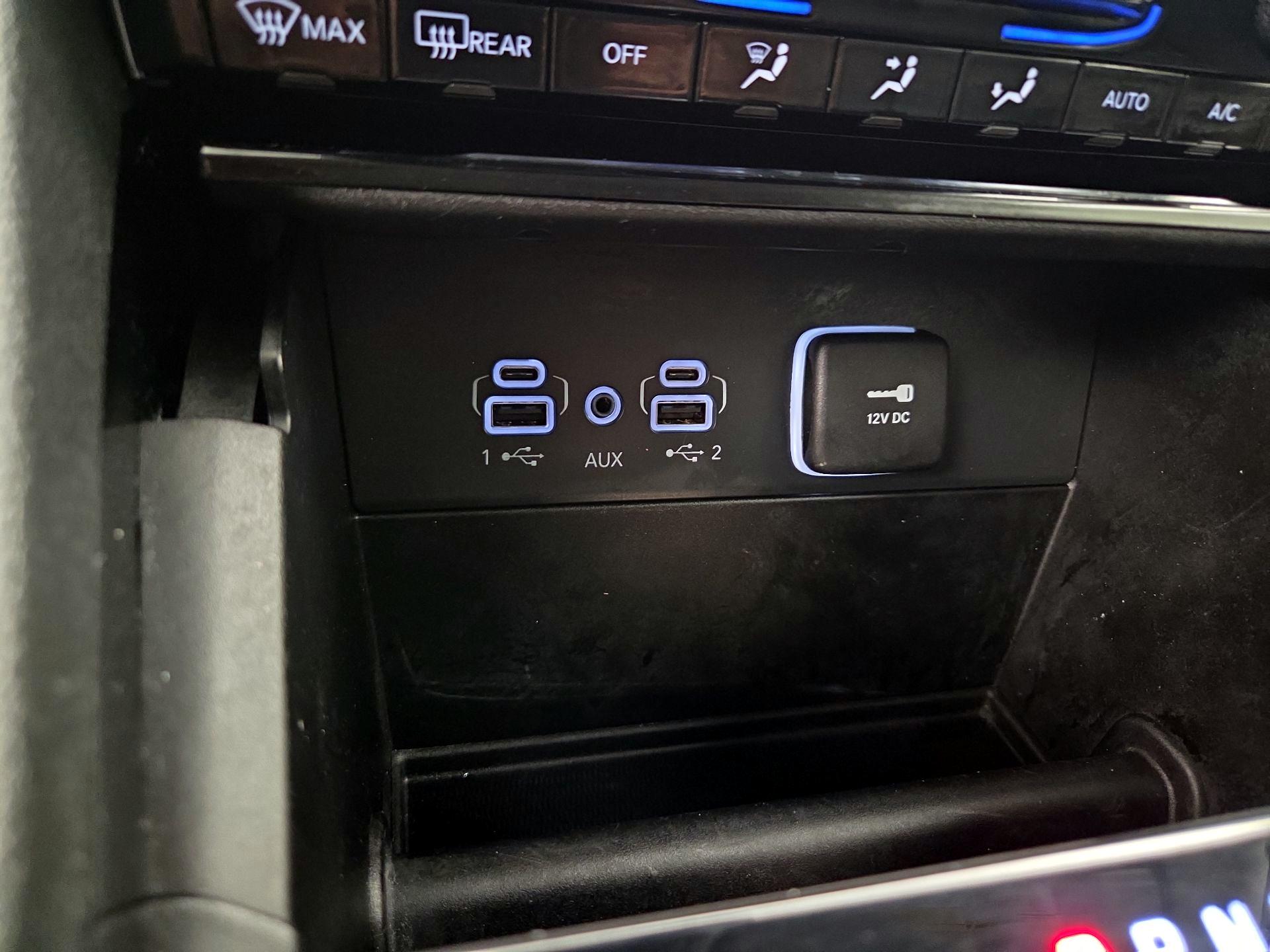 Thumbnail: 2023 Jeep Grand Cherokee L - 19