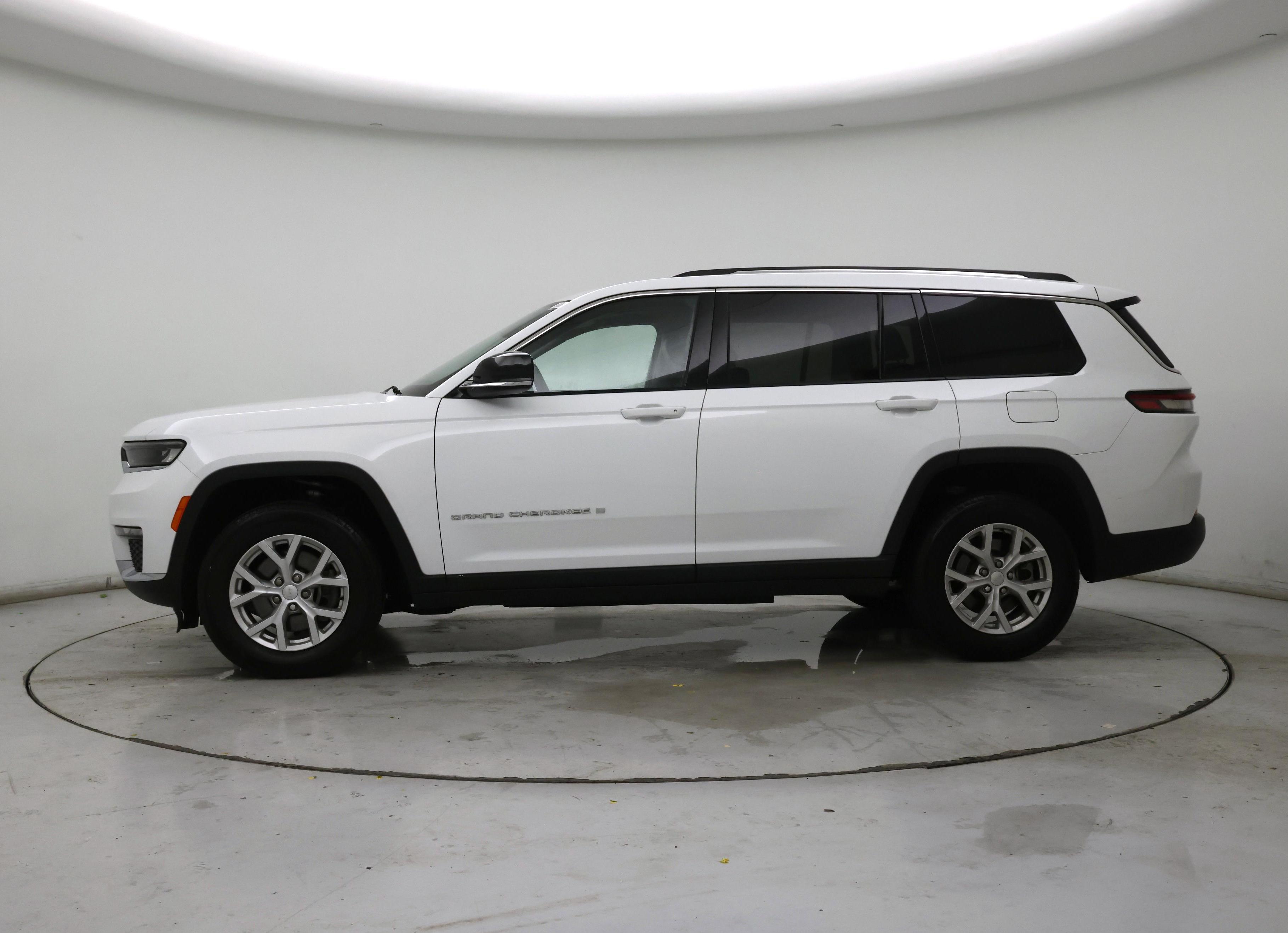Thumbnail: 2023 Jeep Grand Cherokee L - 3