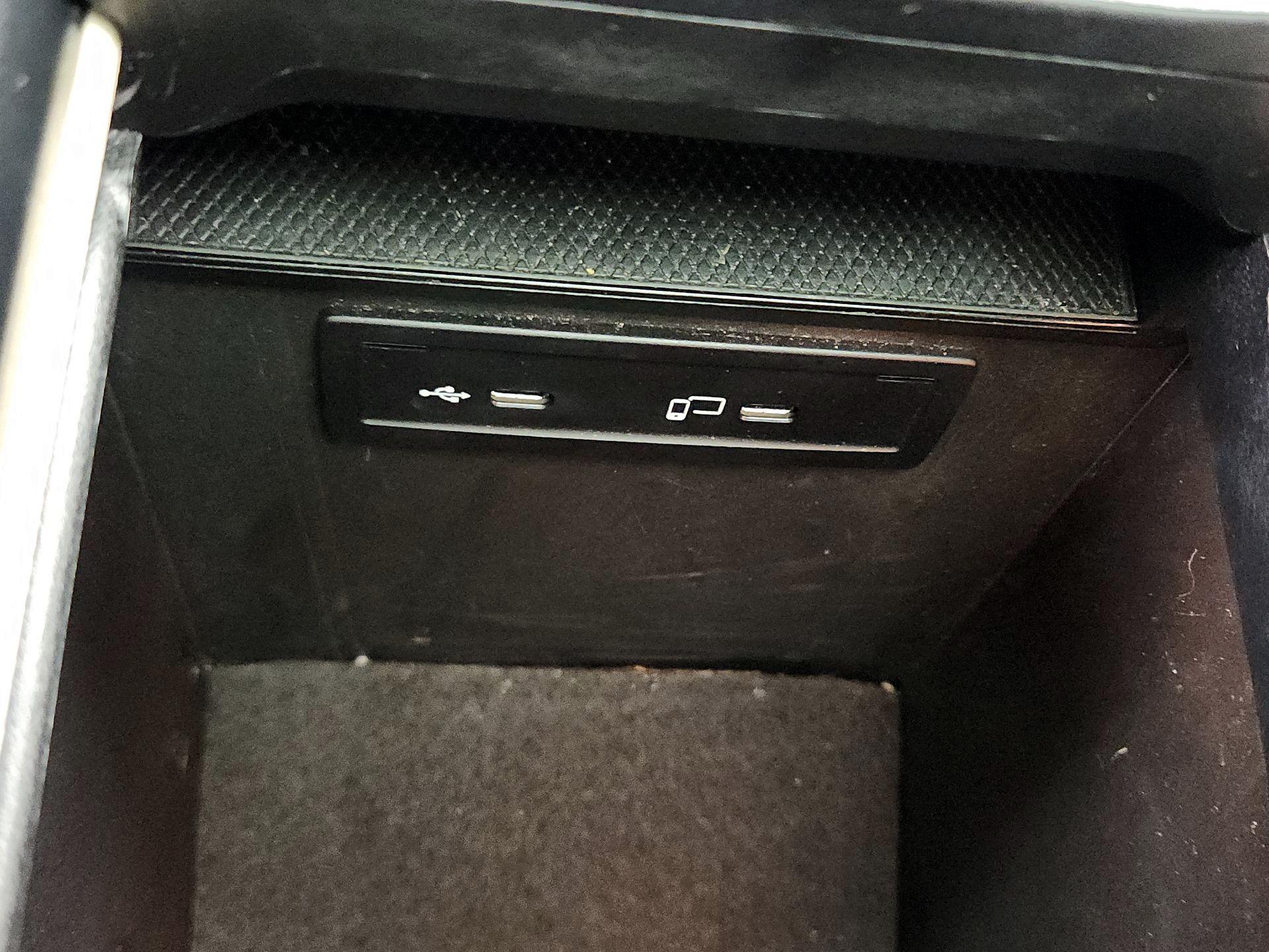 Thumbnail: 2022 Mercedes-Benz GLC - 19