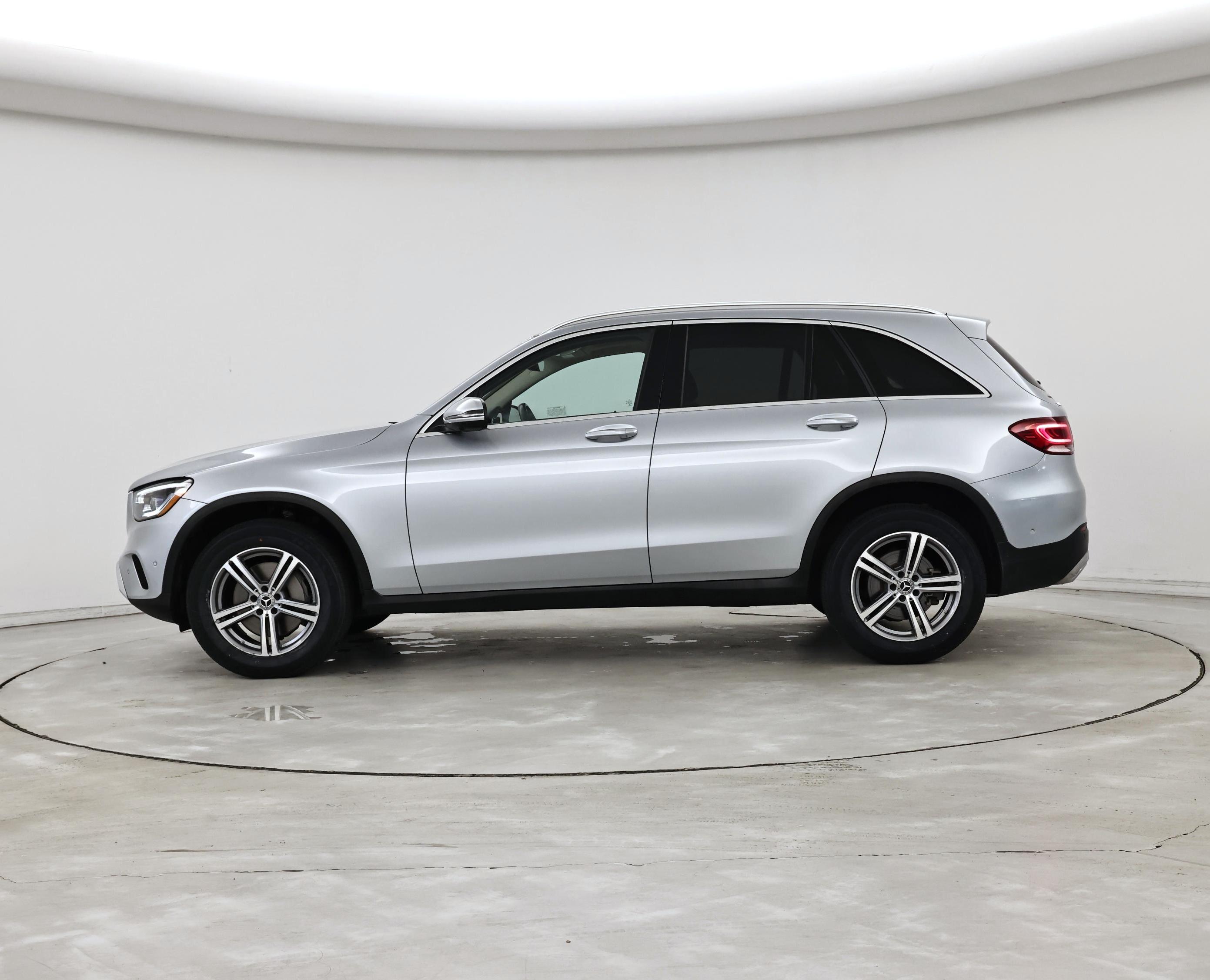 Thumbnail: 2022 Mercedes-Benz GLC - 3