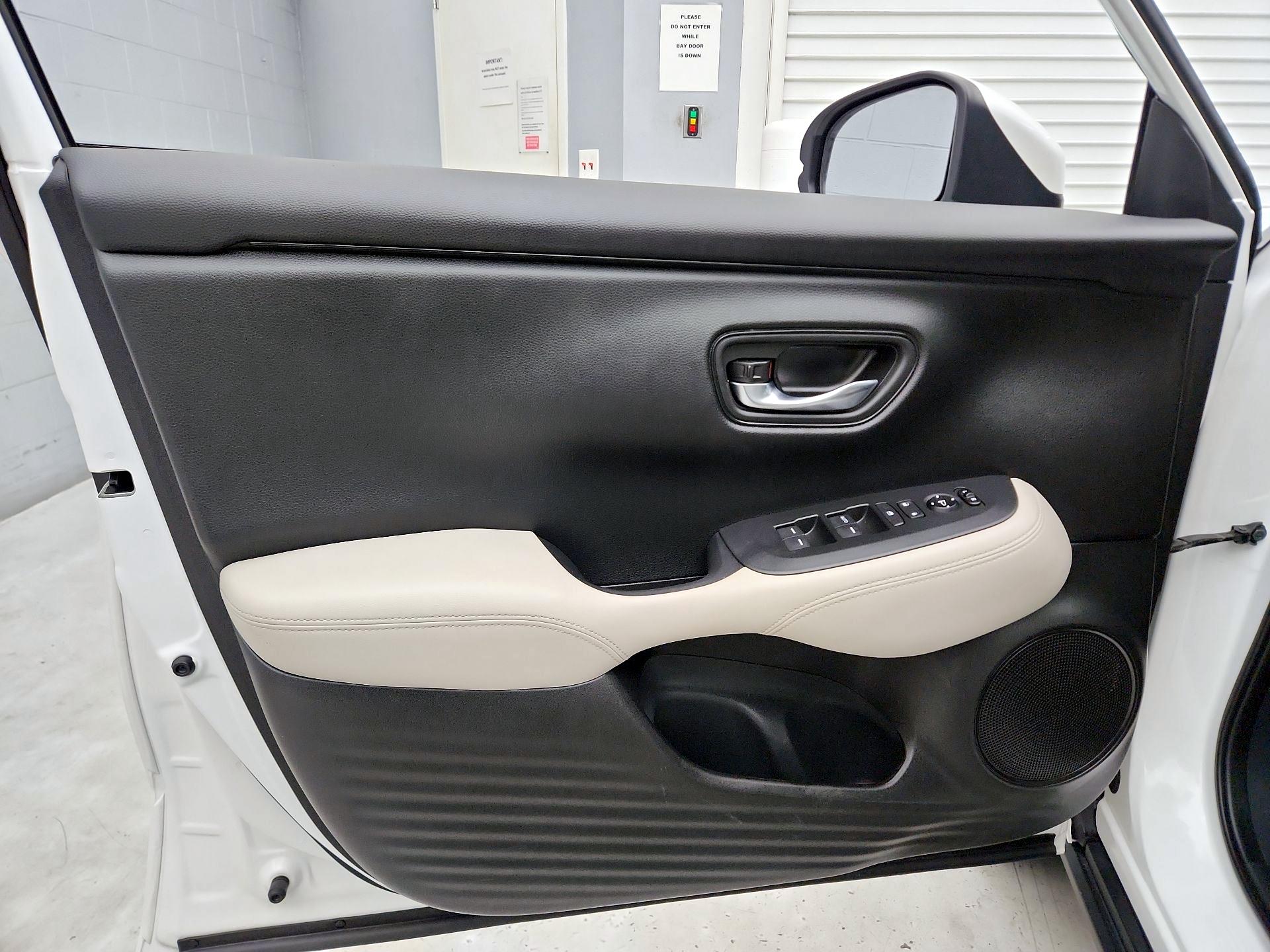 Thumbnail: 2023 Honda HR-V - 12