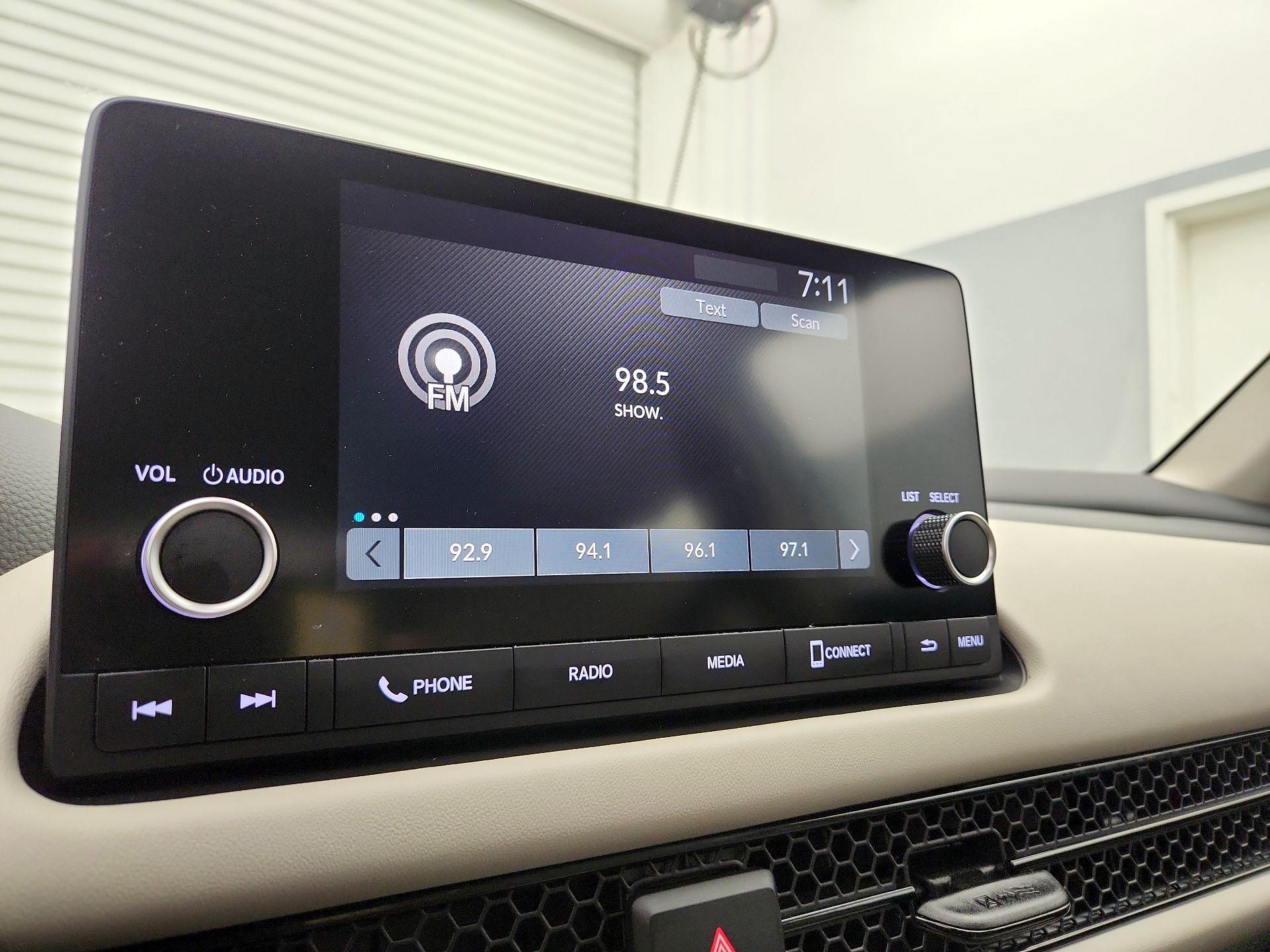 Thumbnail: 2023 Honda HR-V - 15