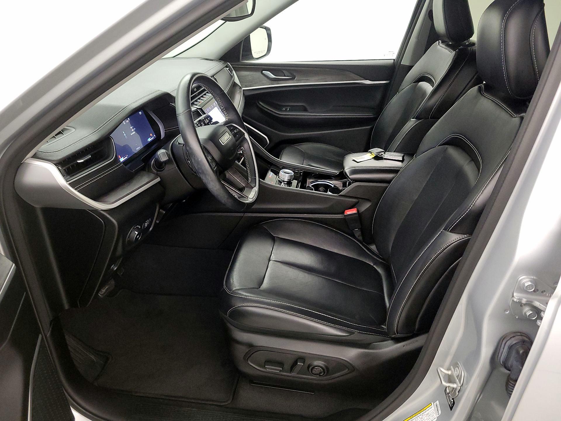 Thumbnail: 2021 Jeep Grand Cherokee L - 11