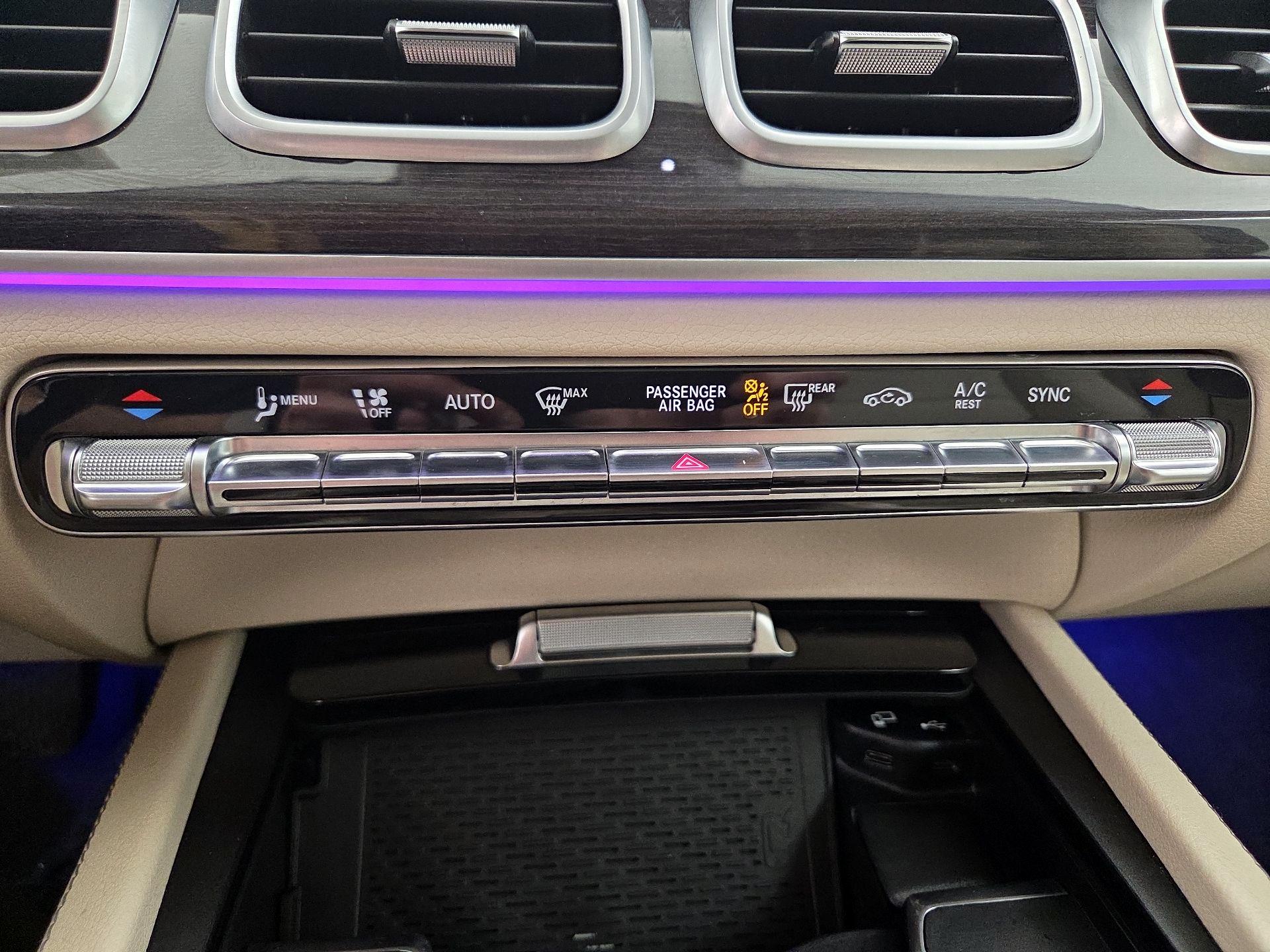 Thumbnail: 2020 Mercedes-Benz GLS - 17