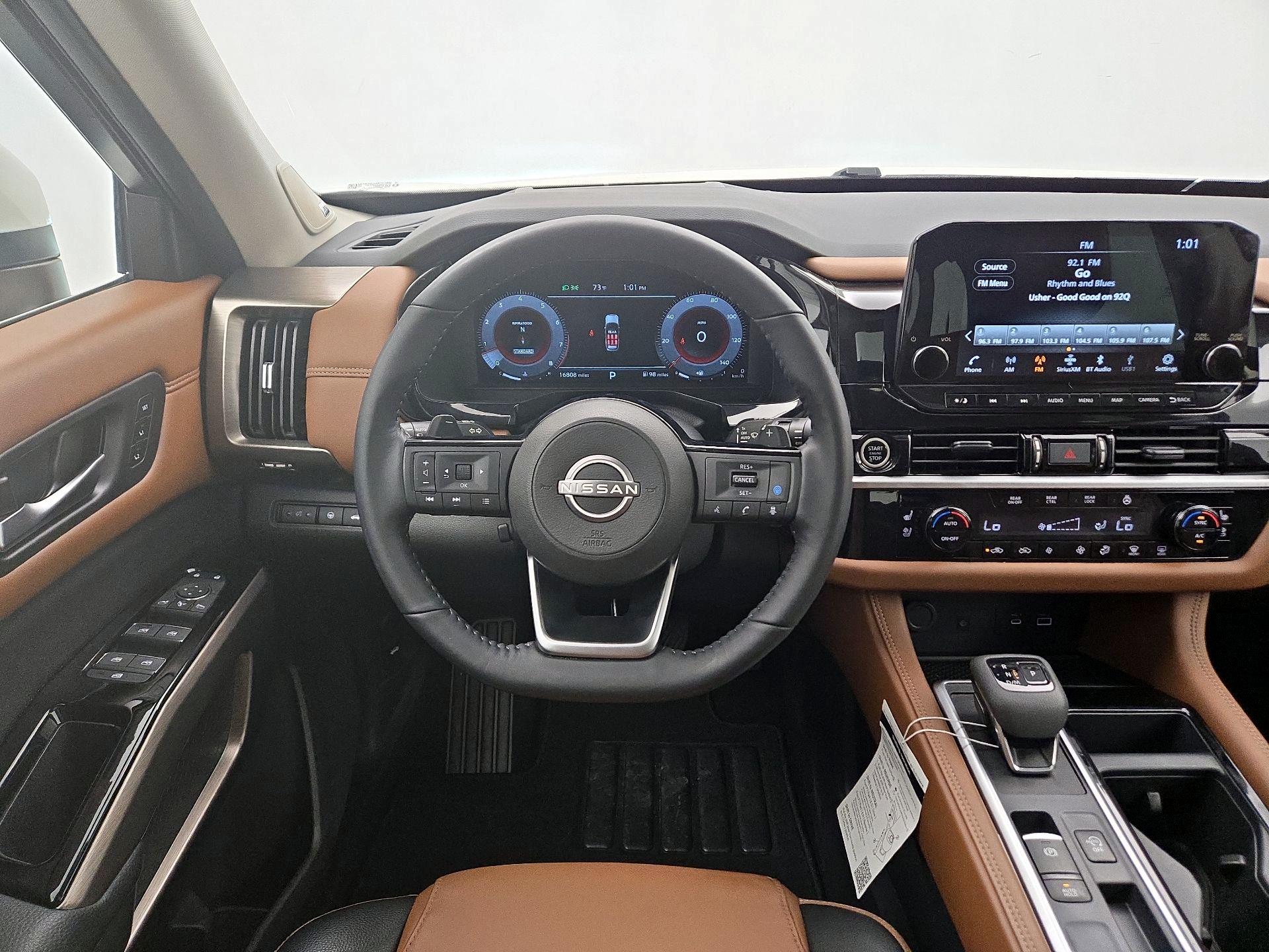 Thumbnail: 2024 Nissan Pathfinder - 10