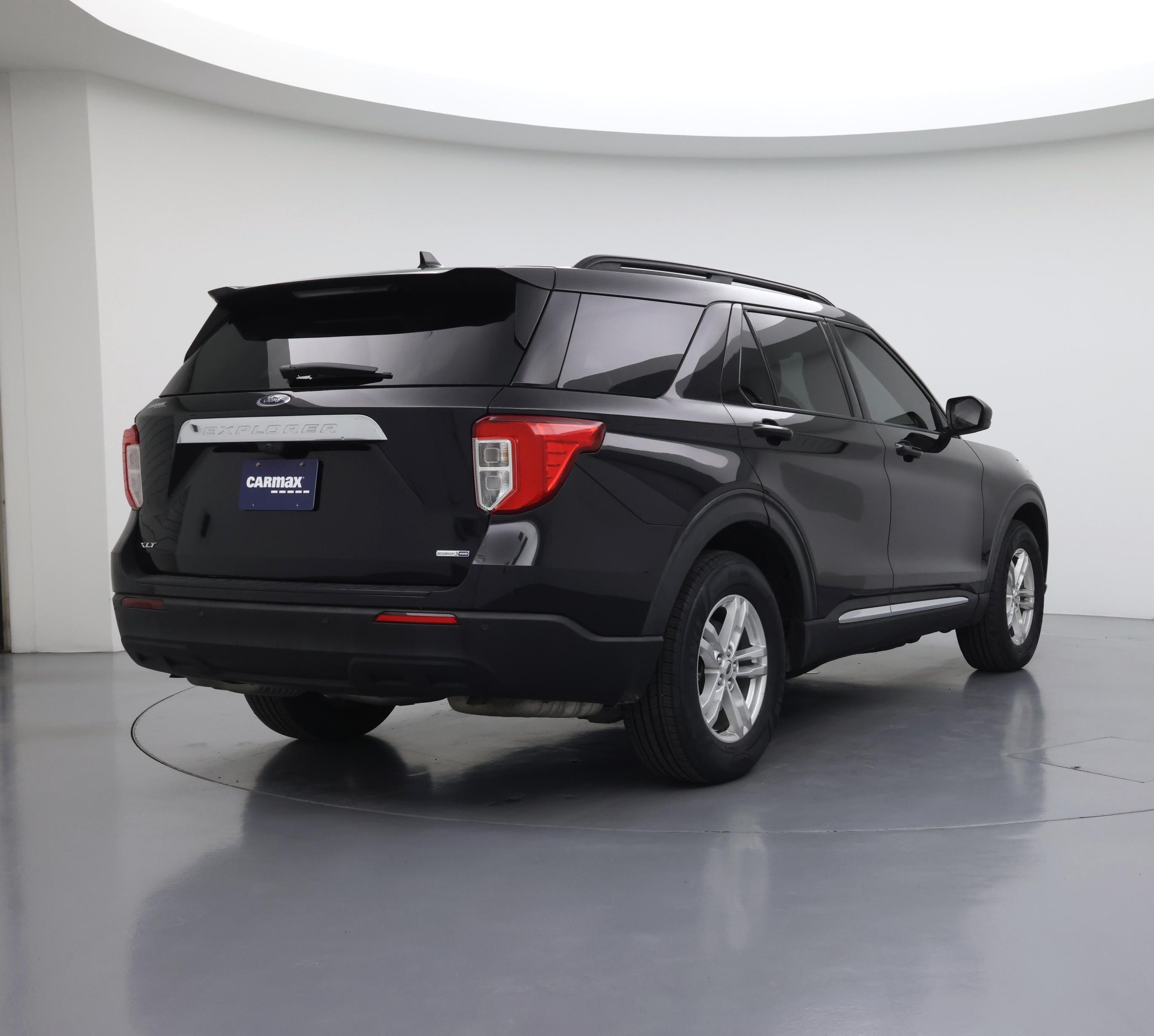 Thumbnail: 2020 Ford Explorer - 8