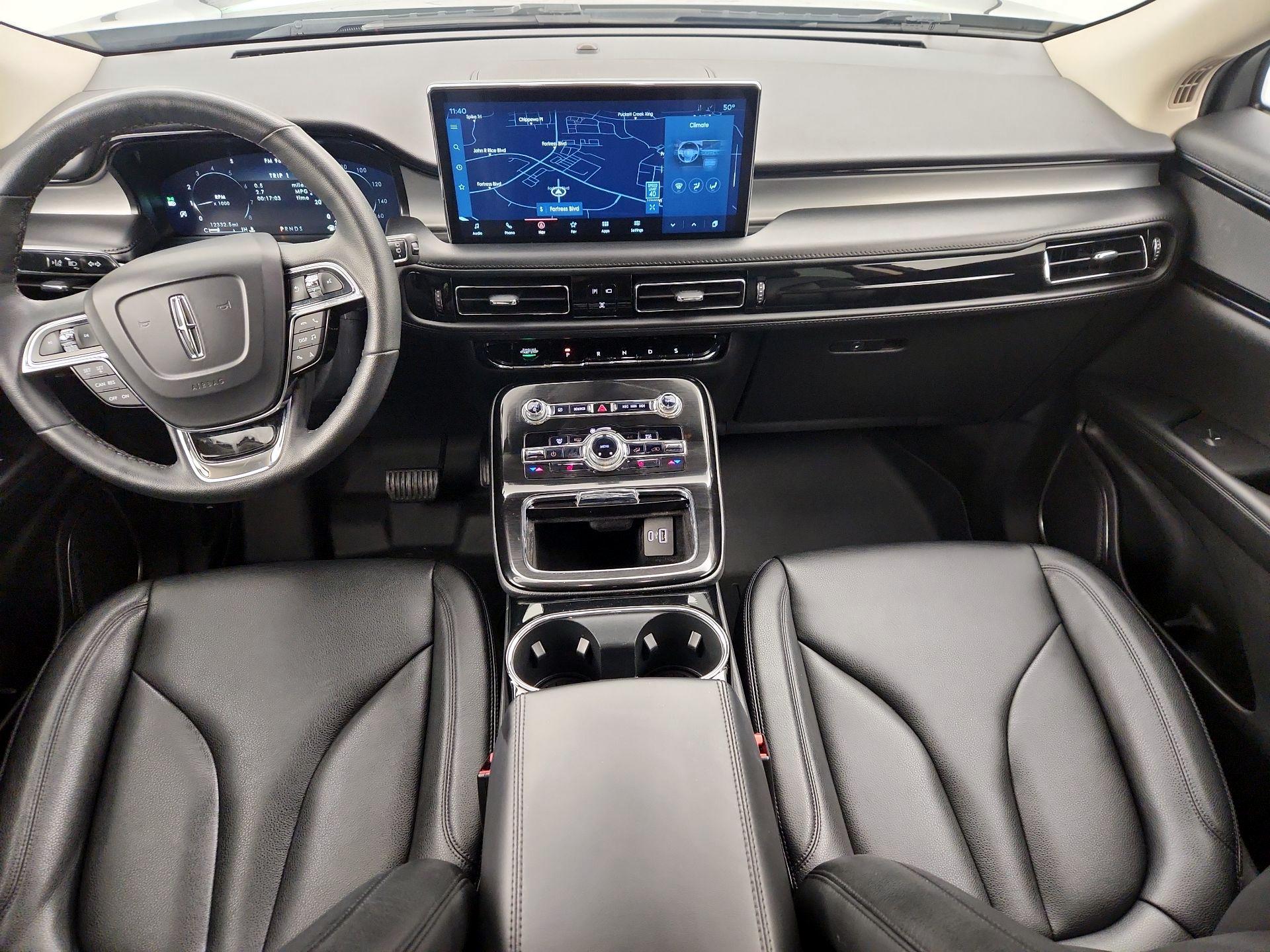Thumbnail: 2022 Lincoln Nautilus - 9