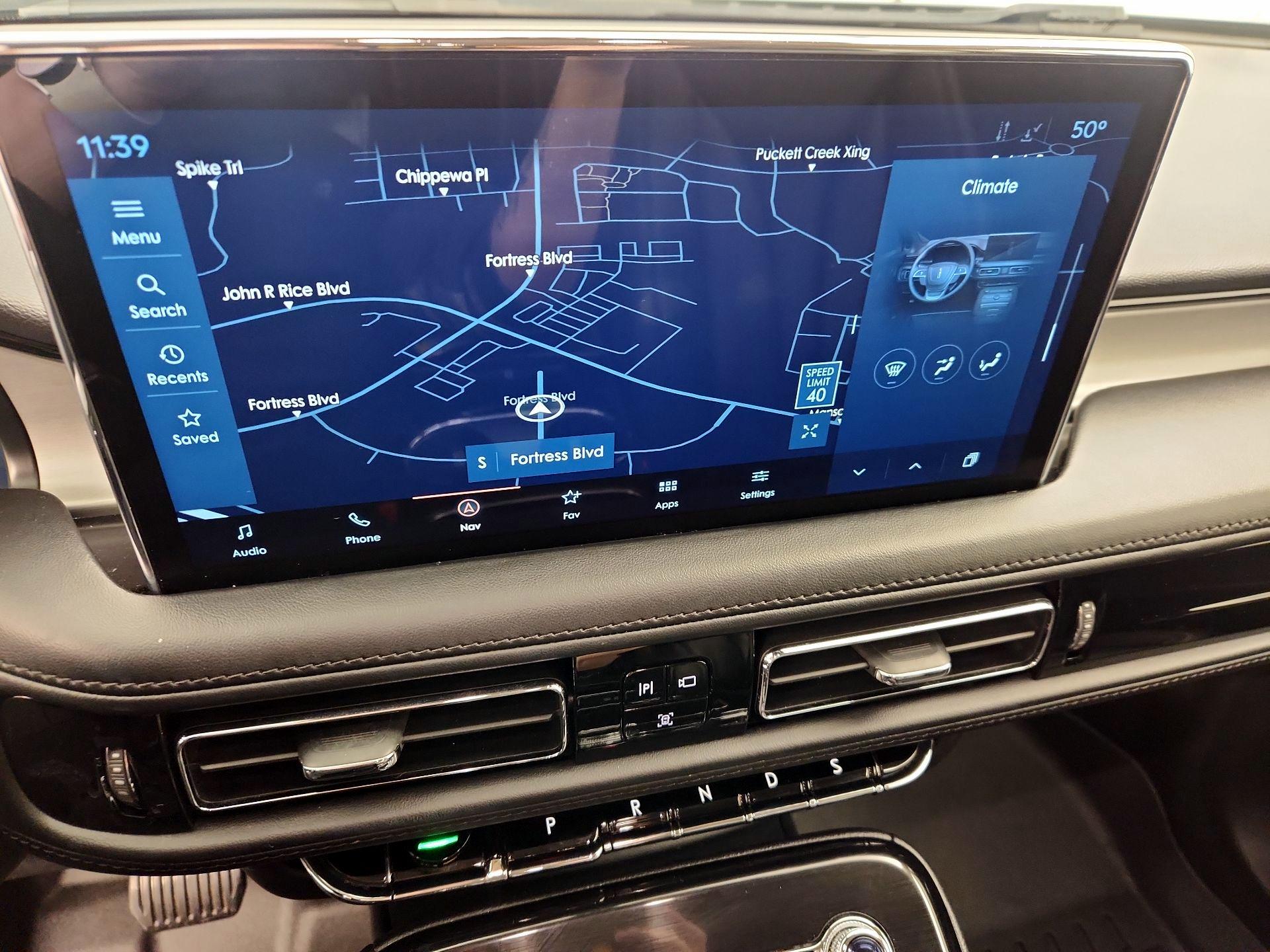 Thumbnail: 2022 Lincoln Nautilus - 14