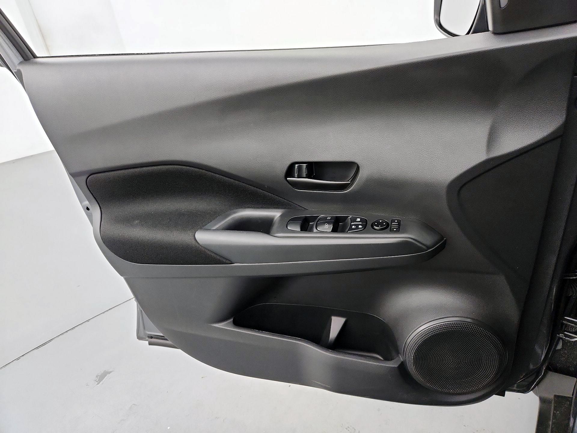 Thumbnail: 2024 Nissan Kicks - 12