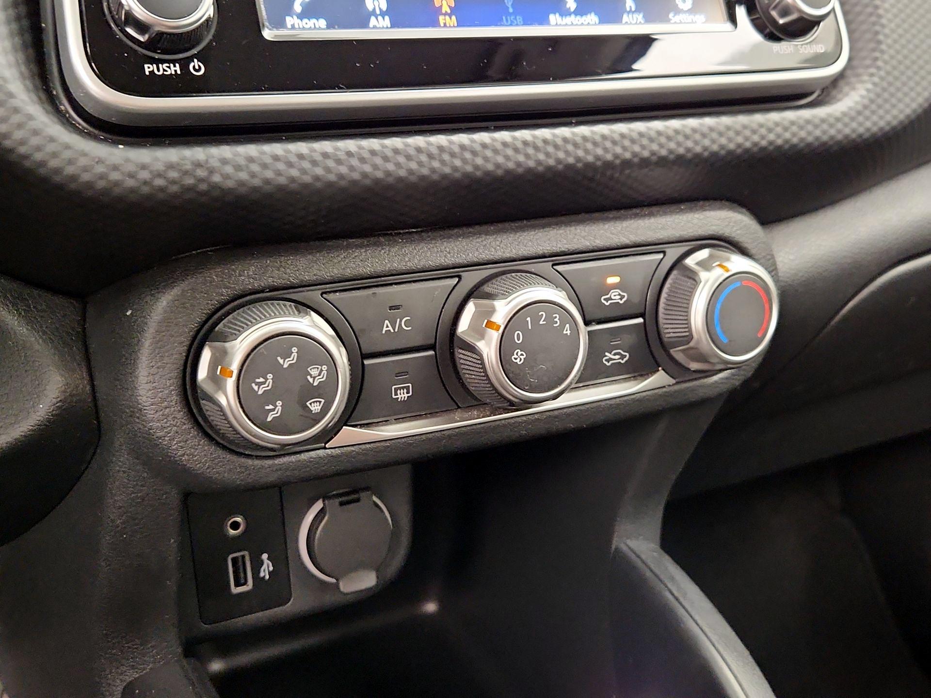 Thumbnail: 2024 Nissan Kicks - 16