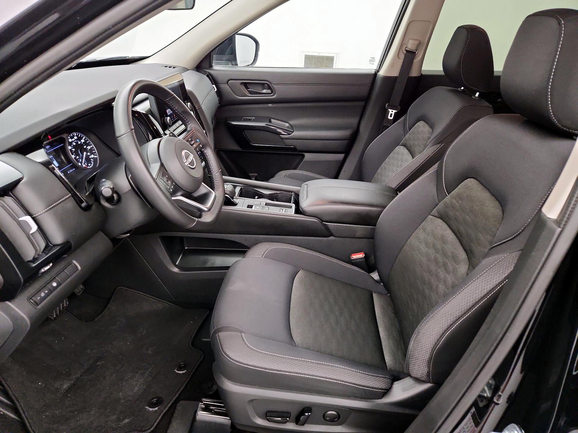 Thumbnail: 2024 Nissan Pathfinder - 11