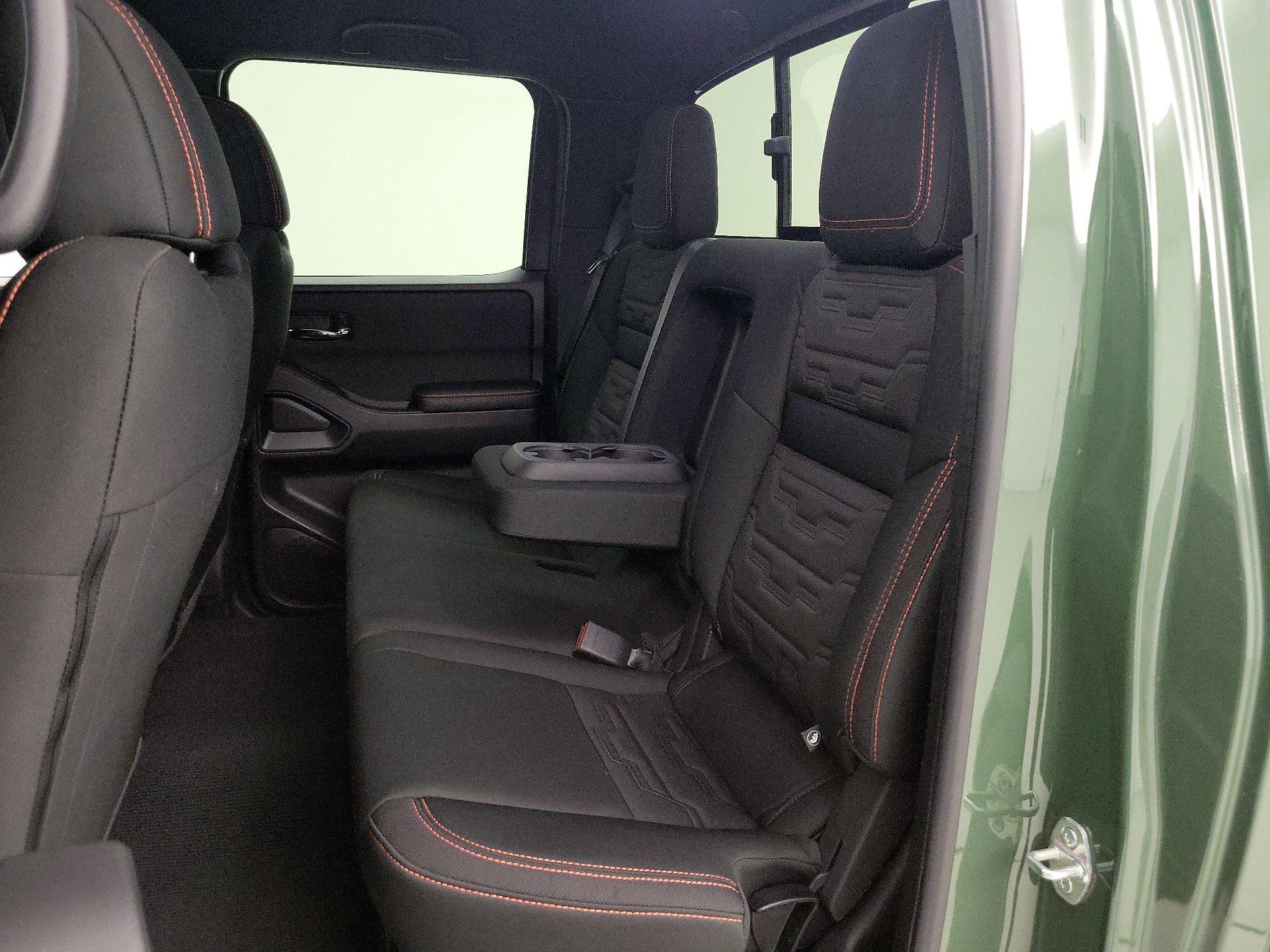 Thumbnail: 2025 Nissan Frontier - 19